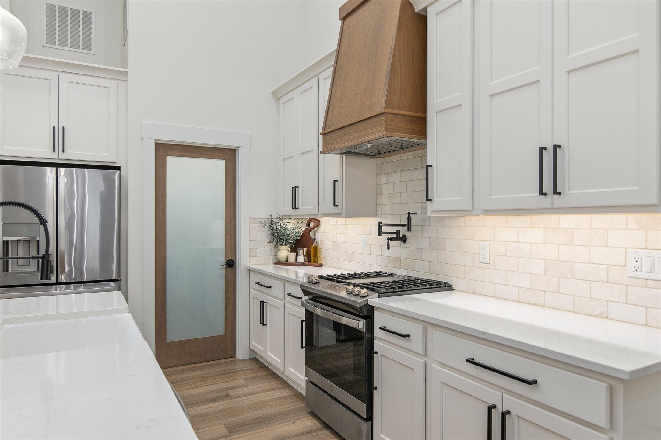 Adel, Iowa, 50003, United States, 3 Bedrooms Bedrooms, ,2 BathroomsBathrooms,Residential,Active,2009856