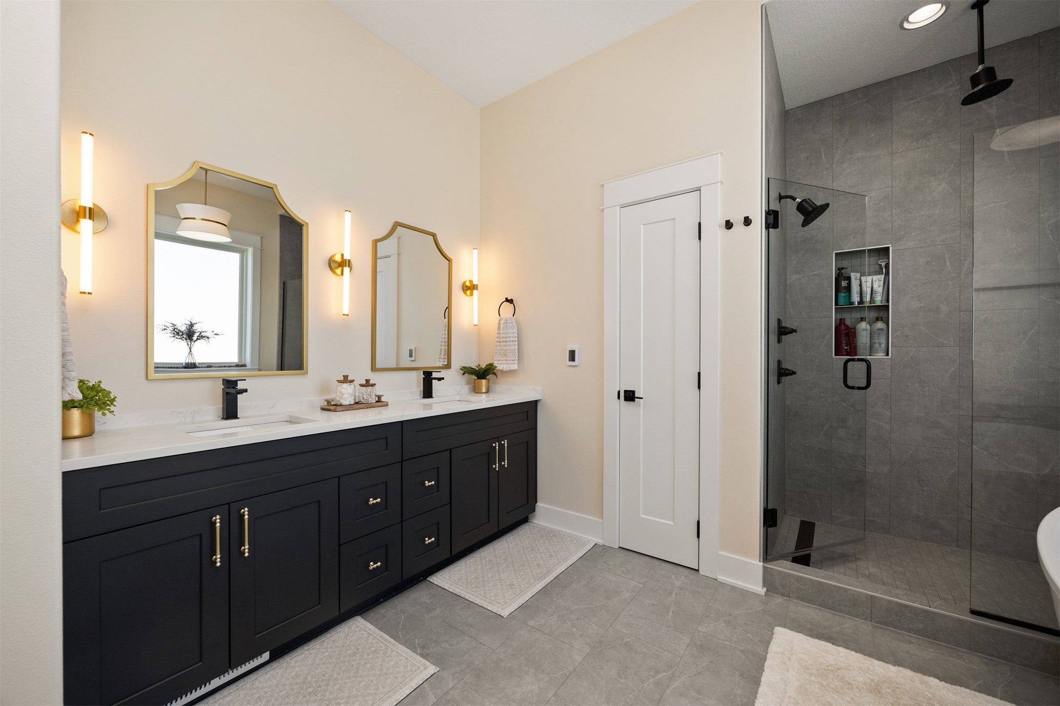 Waukee, Iowa, 50263, United States, 4 Bedrooms Bedrooms, ,3 BathroomsBathrooms,Residential,Active,1985600