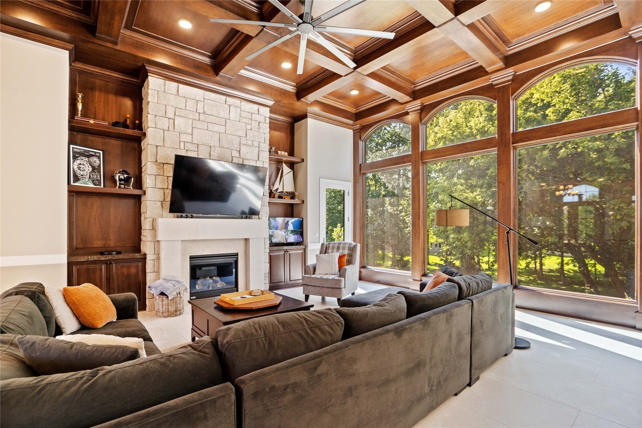 Urbandale, Iowa, 50323, United States, 2 Bedrooms Bedrooms, ,3 BathroomsBathrooms,Residential,Active,1973363