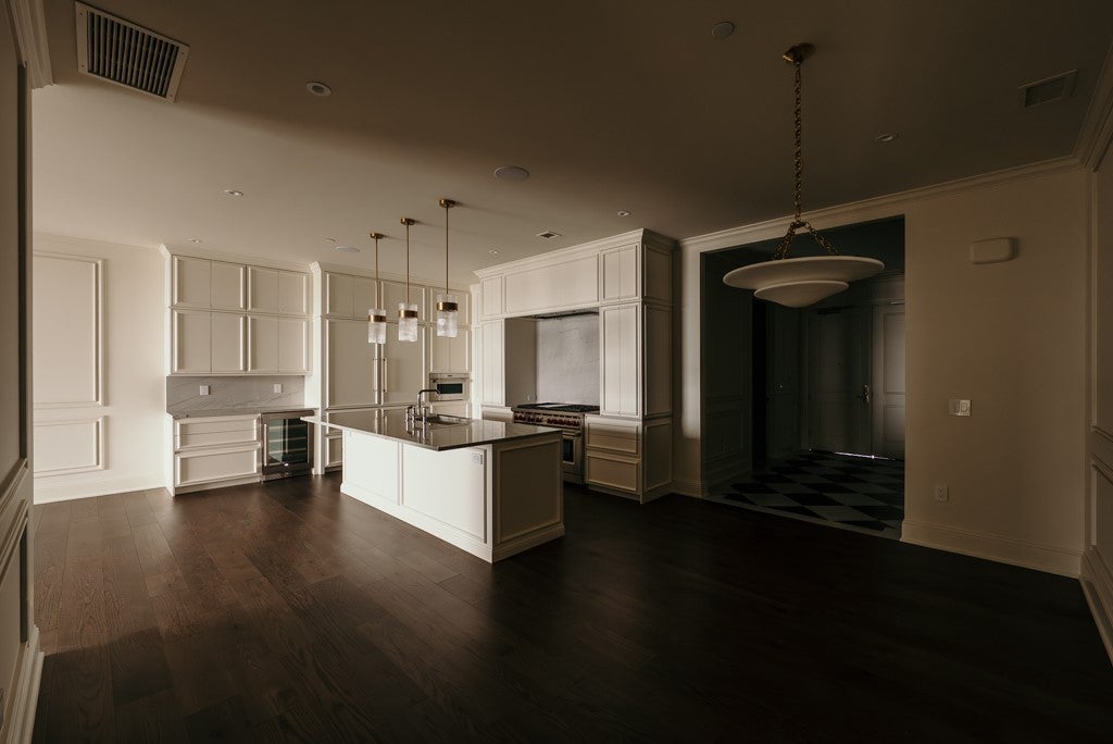 West Des Moines, Iowa, 50266, United States, 3 Bedrooms Bedrooms, ,4 BathroomsBathrooms,Residential,Active,2007324