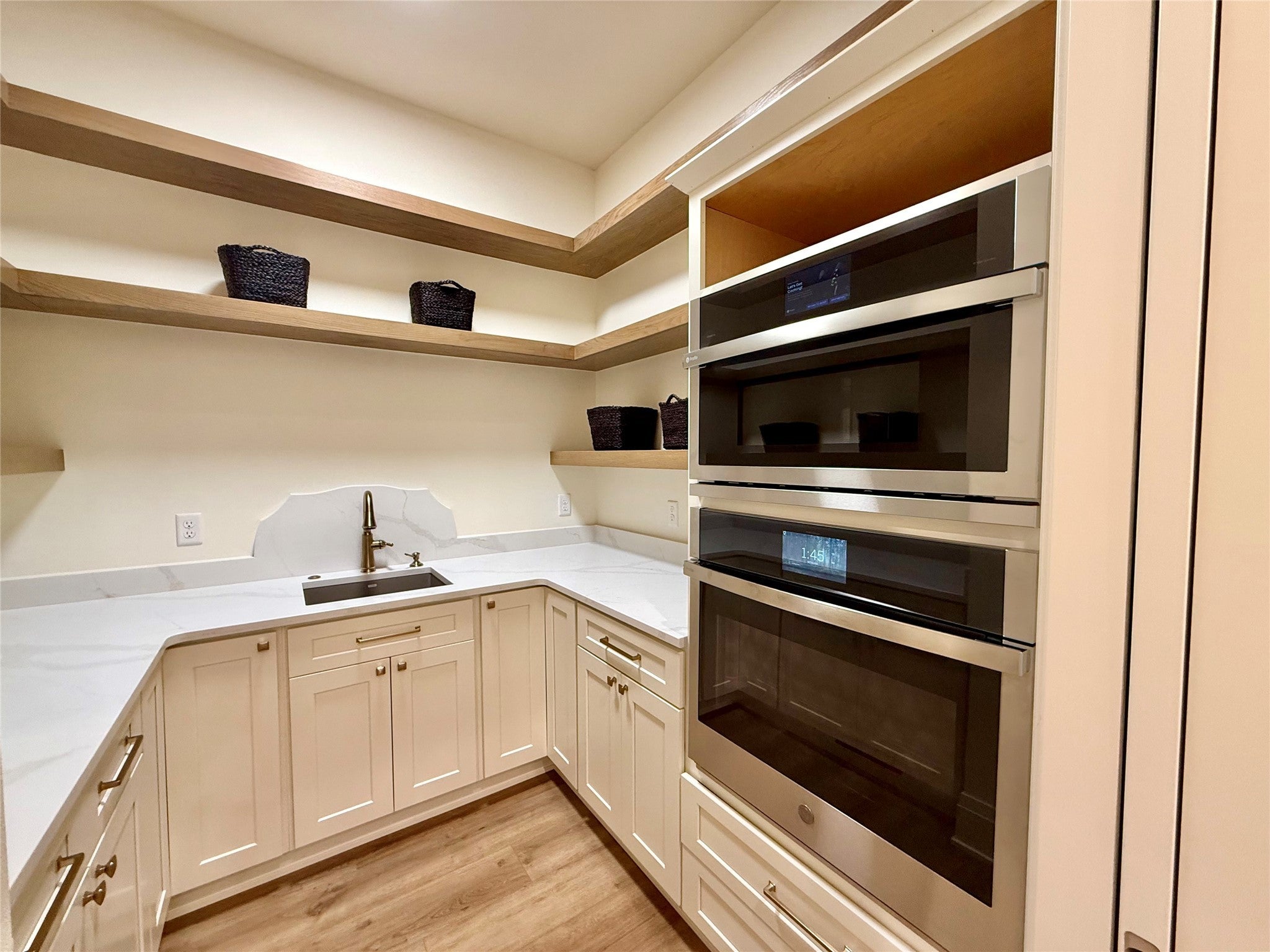 Waukee, Iowa, 50263, United States, 4 Bedrooms Bedrooms, ,5 BathroomsBathrooms,Residential,Active,1968122