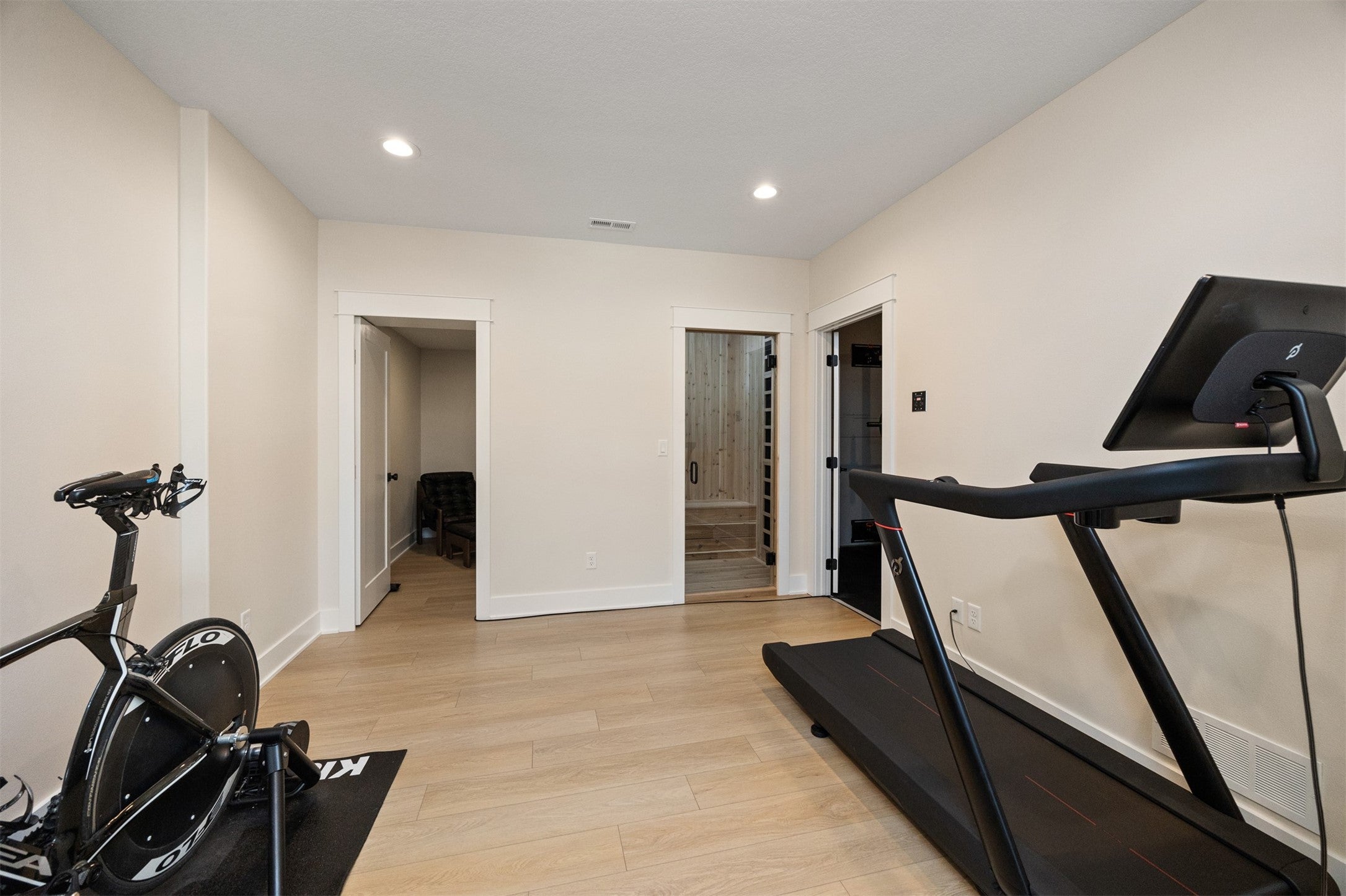 Waukee, Iowa, 50263, United States, 4 Bedrooms Bedrooms, ,3 BathroomsBathrooms,Residential,Active,1985600