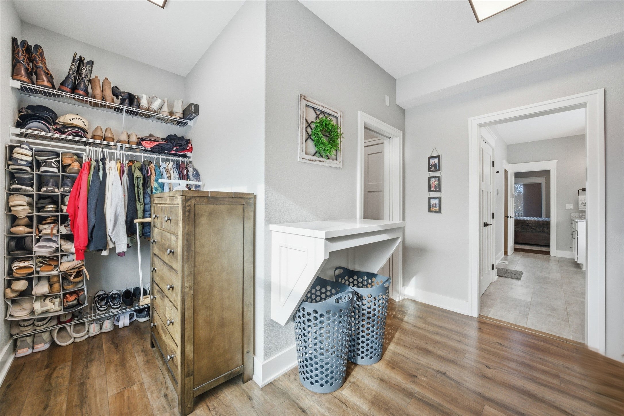 Bondurant, Iowa, 50035, United States, 5 Bedrooms Bedrooms, ,5 BathroomsBathrooms,Residential,Active,2002355