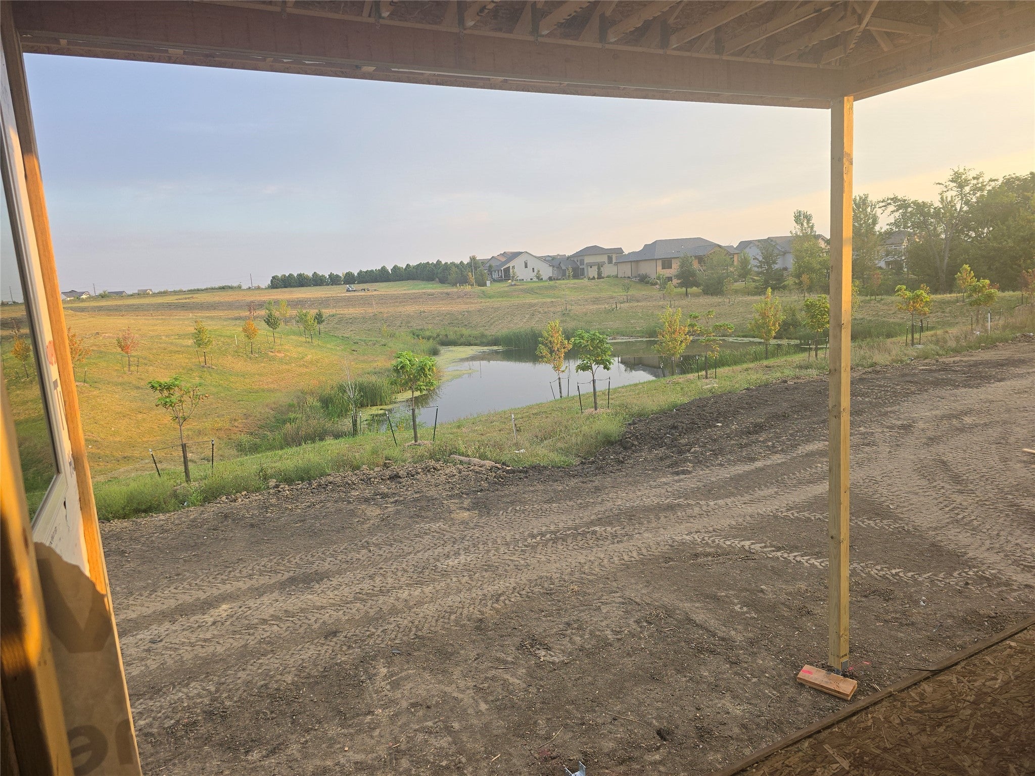 Urbandale, Iowa, 50323, United States, 4 Bedrooms Bedrooms, ,5 BathroomsBathrooms,Residential,Active,1945186