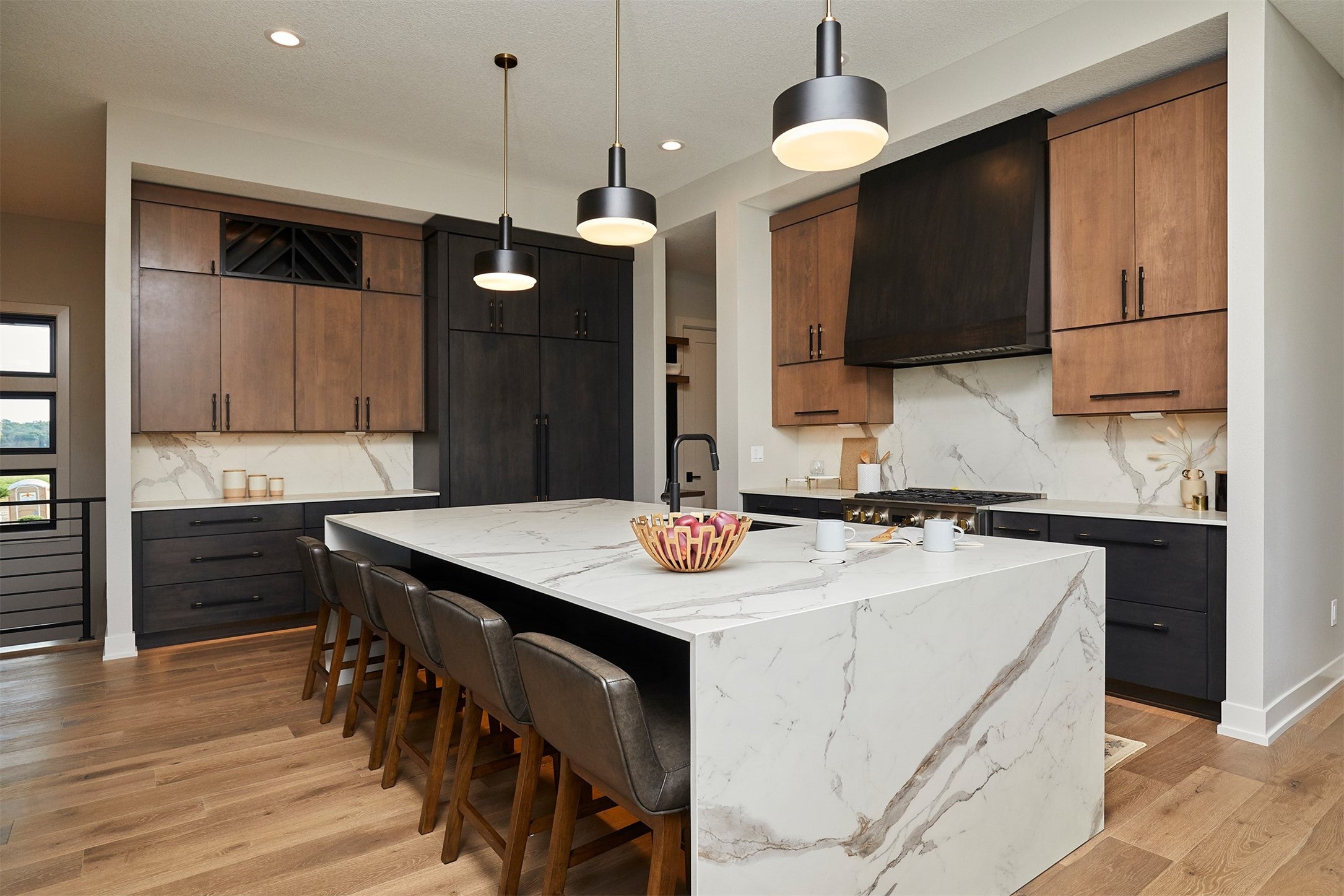 Johnston, Iowa, 50131, United States, 6 Bedrooms Bedrooms, ,3 BathroomsBathrooms,Residential,Active,1943777