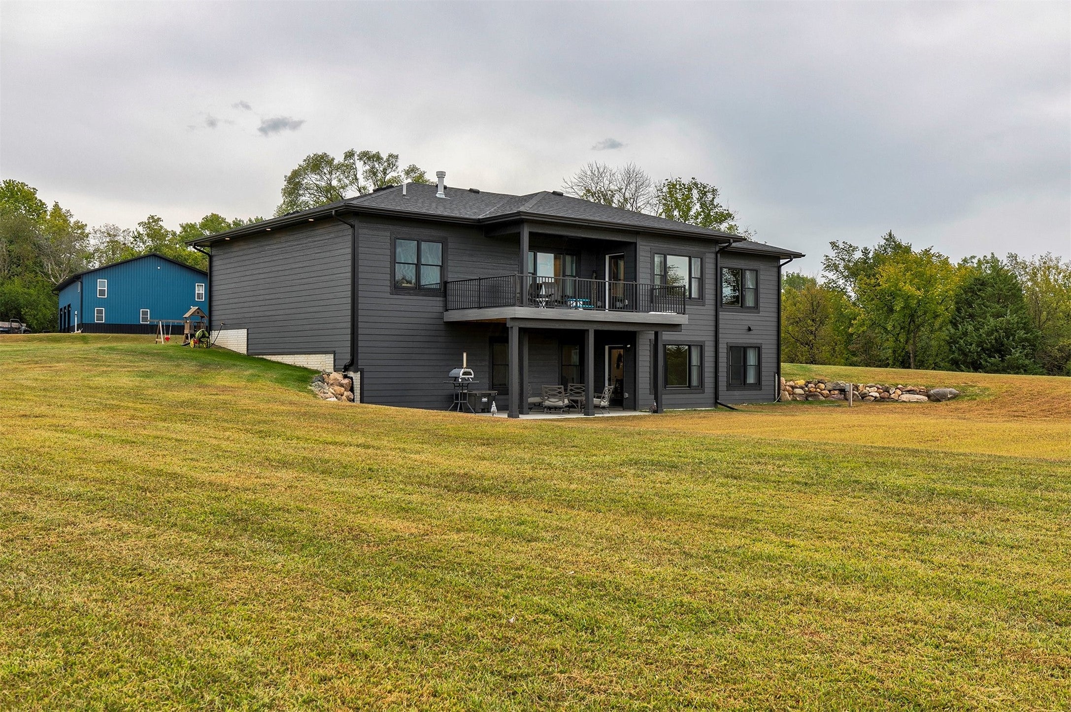 Redfield, Iowa, 50233, United States, 4 Bedrooms Bedrooms, ,3 BathroomsBathrooms,Residential,Active,1993624