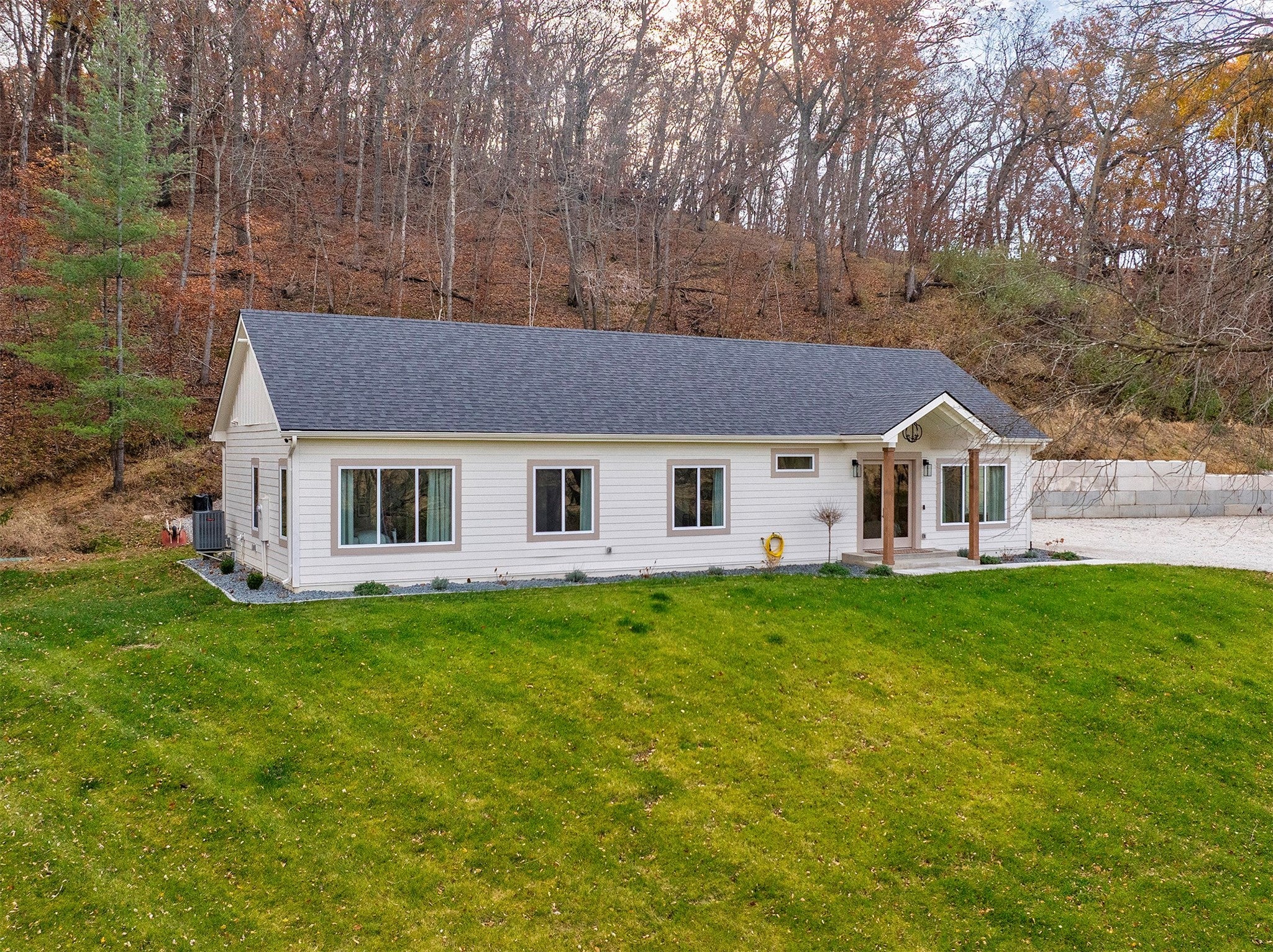 Adel, Iowa, 50003, United States, 3 Bedrooms Bedrooms, ,2 BathroomsBathrooms,Residential,Active,2009856