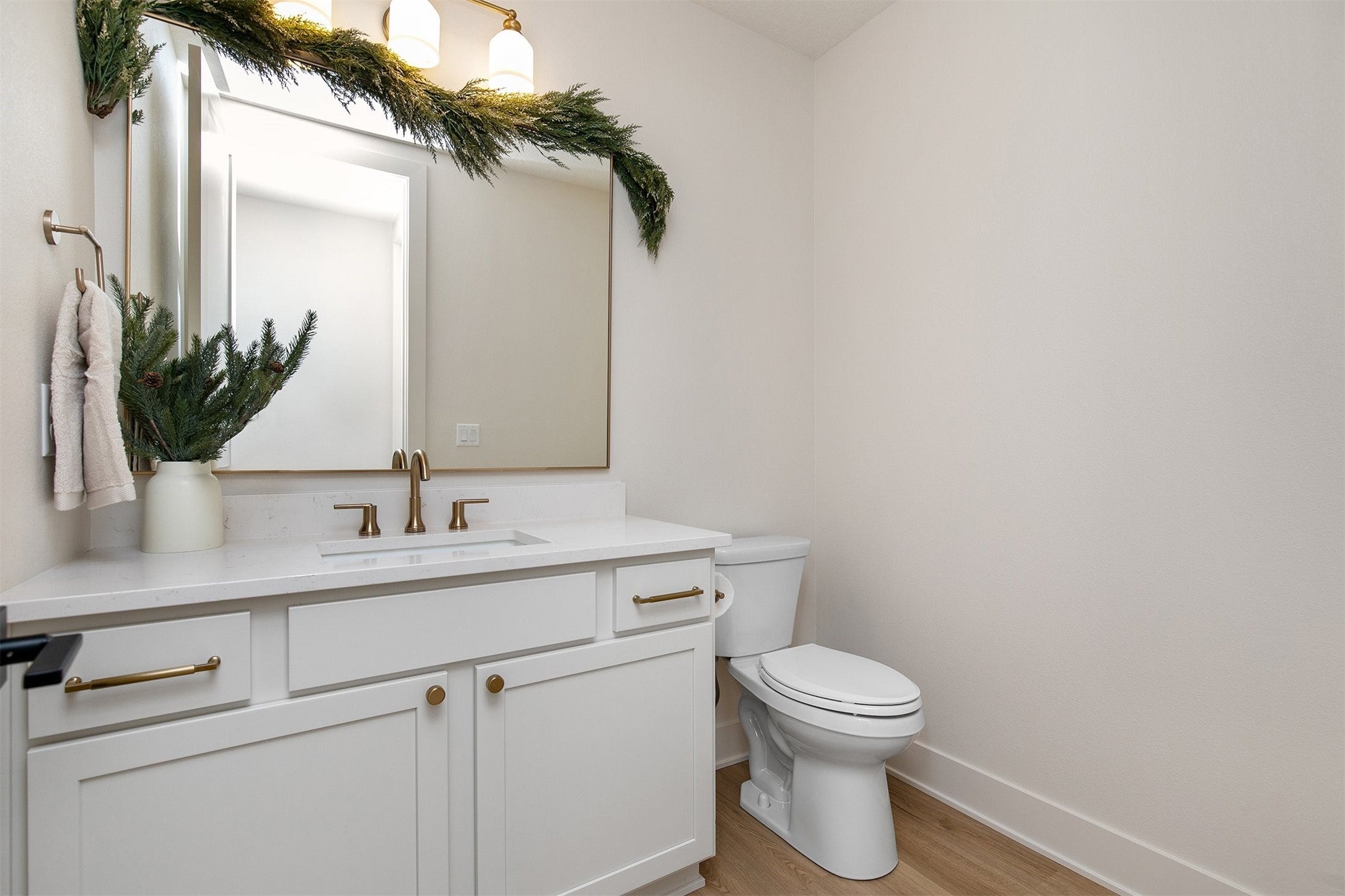 West Des Moines, Iowa, 50266, United States, 4 Bedrooms Bedrooms, ,5 BathroomsBathrooms,Residential,Active,1894164