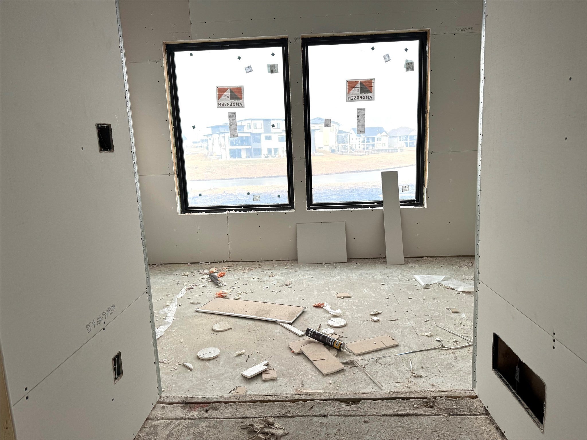 Urbandale, Iowa, 50263, United States, 5 Bedrooms Bedrooms, ,5 BathroomsBathrooms,Residential,Active,1995249