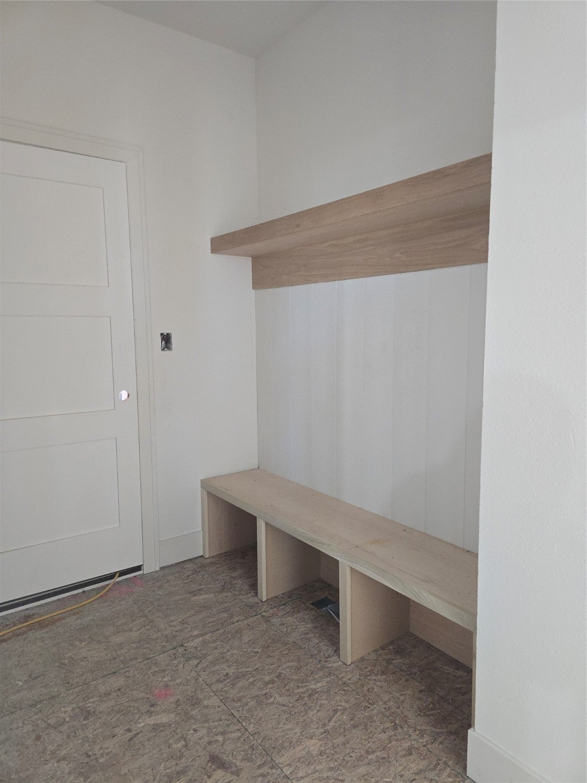 Urbandale, Iowa, 50323, United States, 5 Bedrooms Bedrooms, ,5 BathroomsBathrooms,Residential,Active,2007096