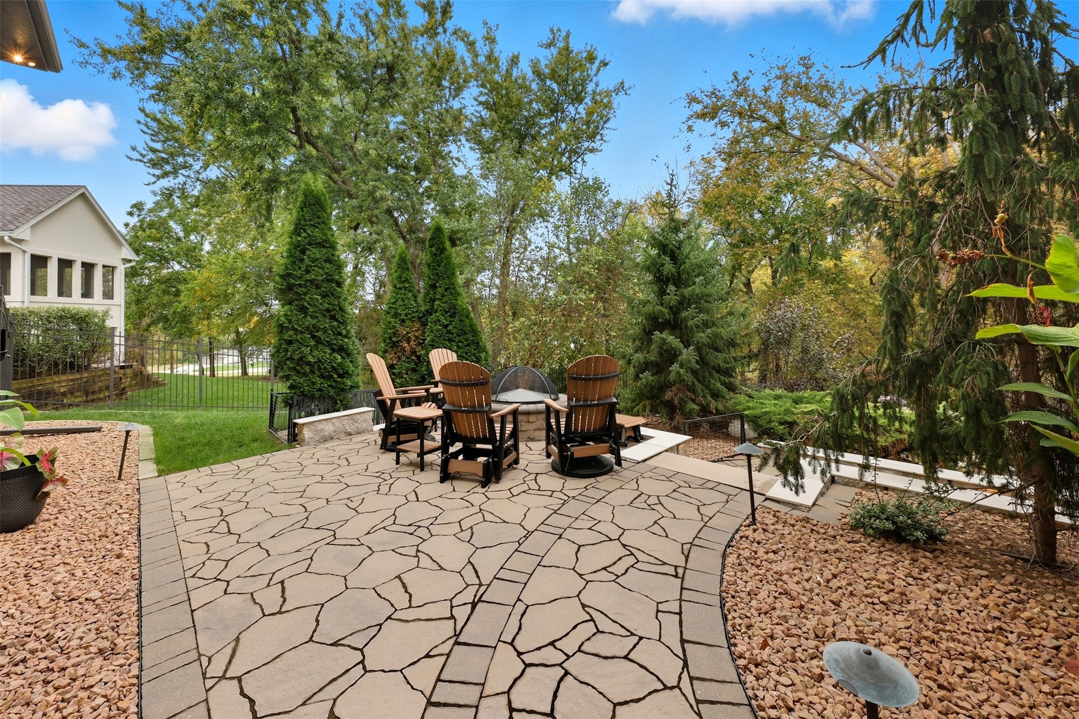 West Des Moines, Iowa, 50266, United States, 5 Bedrooms Bedrooms, ,5 BathroomsBathrooms,Residential,Active,1964503