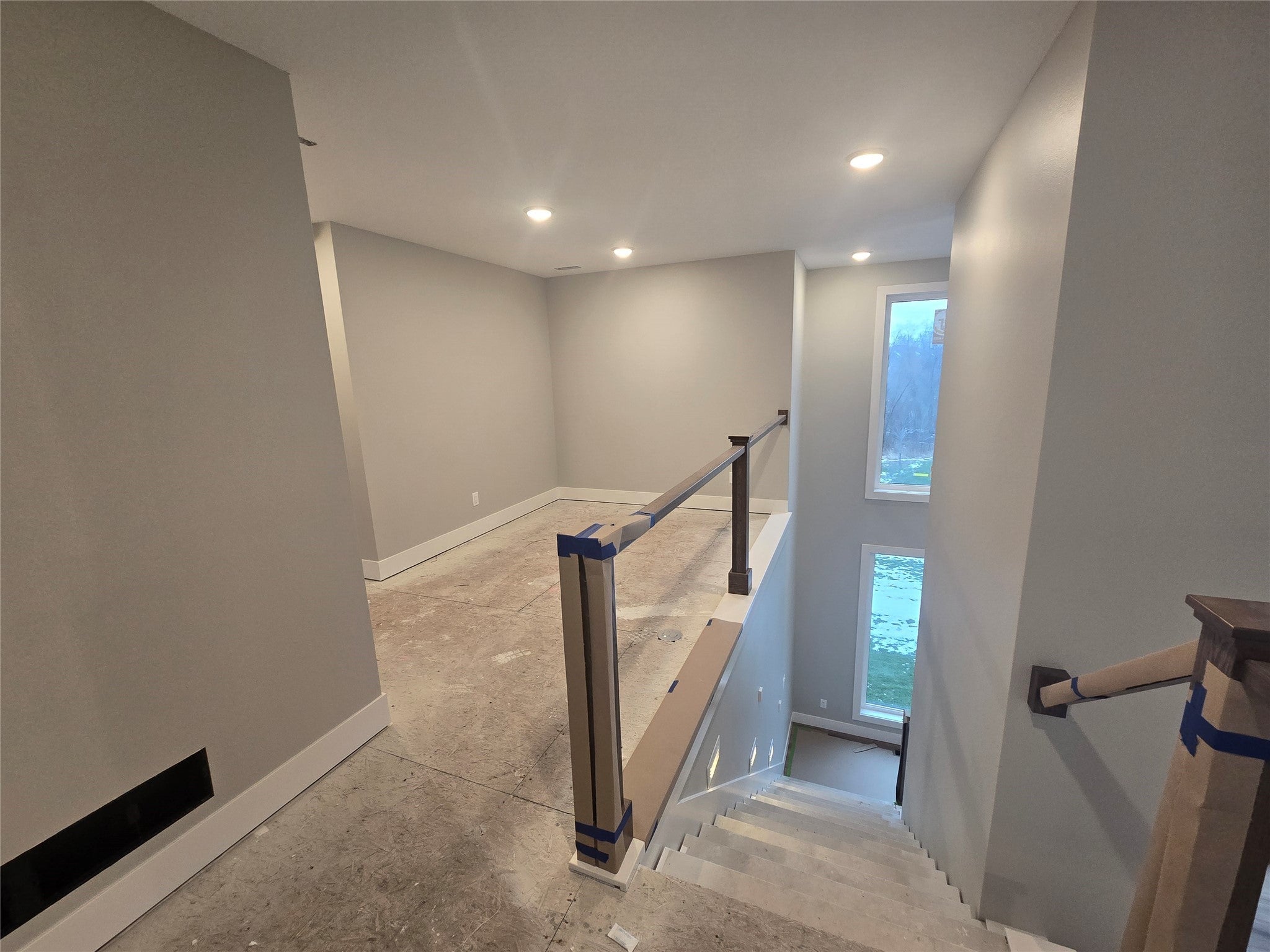 Urbandale, Iowa, 50323, United States, 6 Bedrooms Bedrooms, ,6 BathroomsBathrooms,Residential,Active,1869122