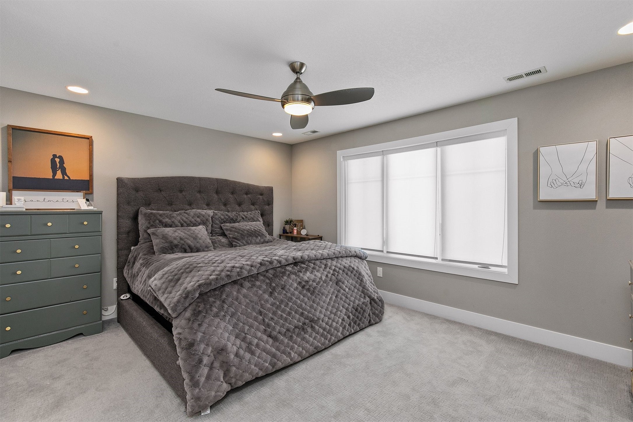 Clive, Iowa, 50325, United States, 5 Bedrooms Bedrooms, ,6 BathroomsBathrooms,Residential,Active,1993639