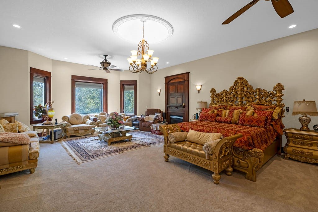 Ames, Iowa, 50014, United States, 6 Bedrooms Bedrooms, ,6 BathroomsBathrooms,Residential,Active,2014935