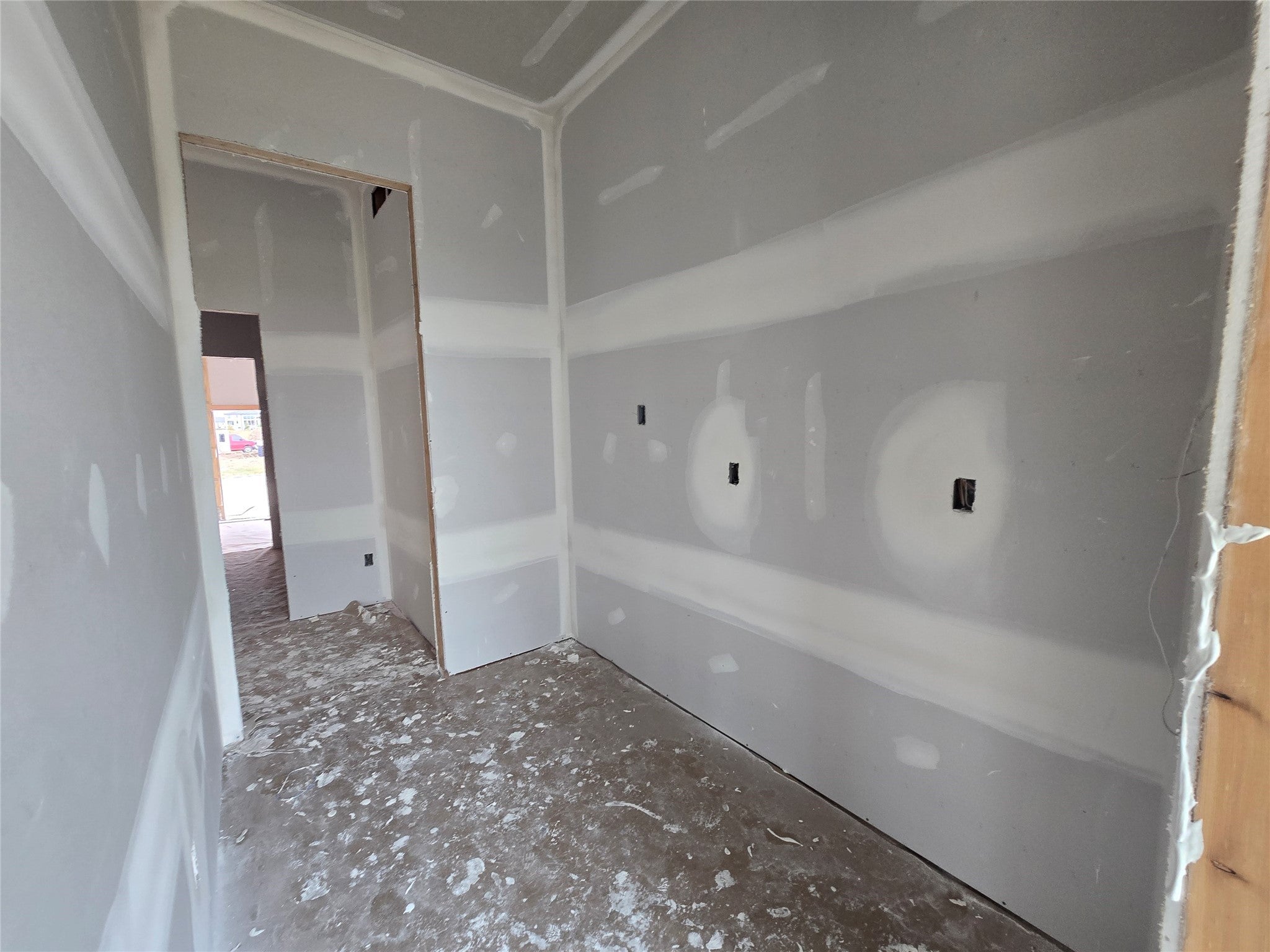 Urbandale, Iowa, 50323, United States, 4 Bedrooms Bedrooms, ,5 BathroomsBathrooms,Residential,Active,1945186