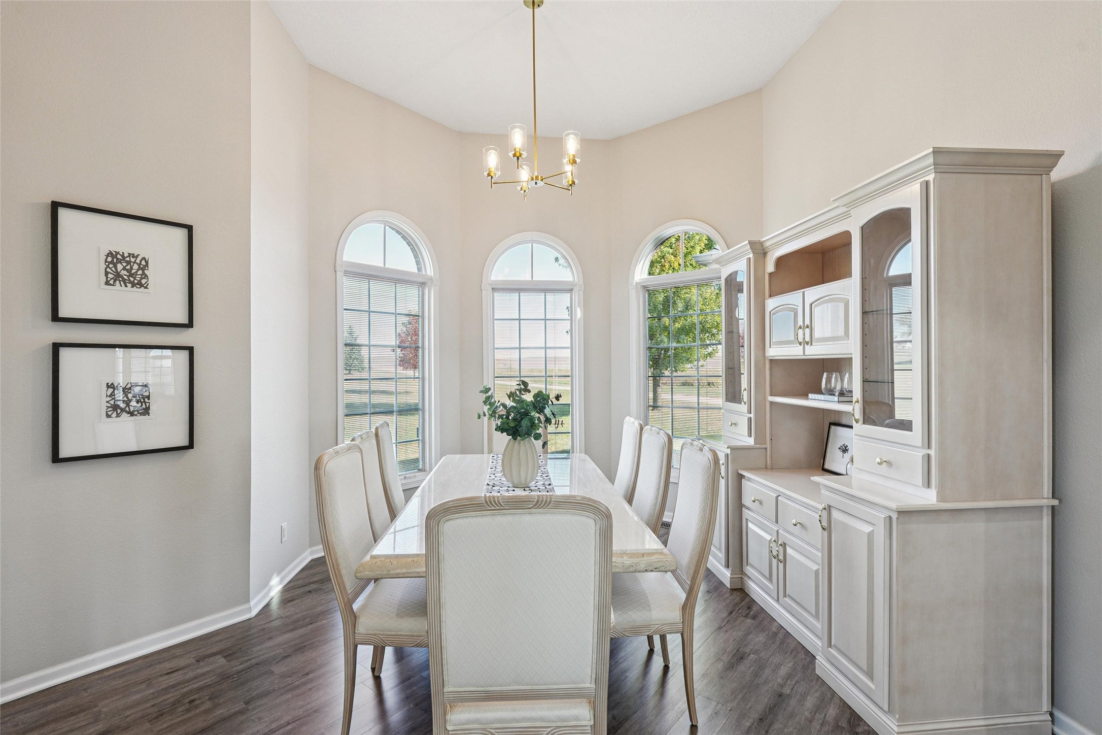 Granger, Iowa, 50109, United States, 3 Bedrooms Bedrooms, ,3 BathroomsBathrooms,Residential,Active,1968368