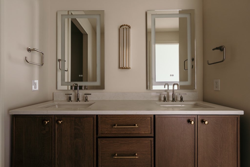 West Des Moines, Iowa, 50266, United States, 3 Bedrooms Bedrooms, ,4 BathroomsBathrooms,Residential,Active,2007324