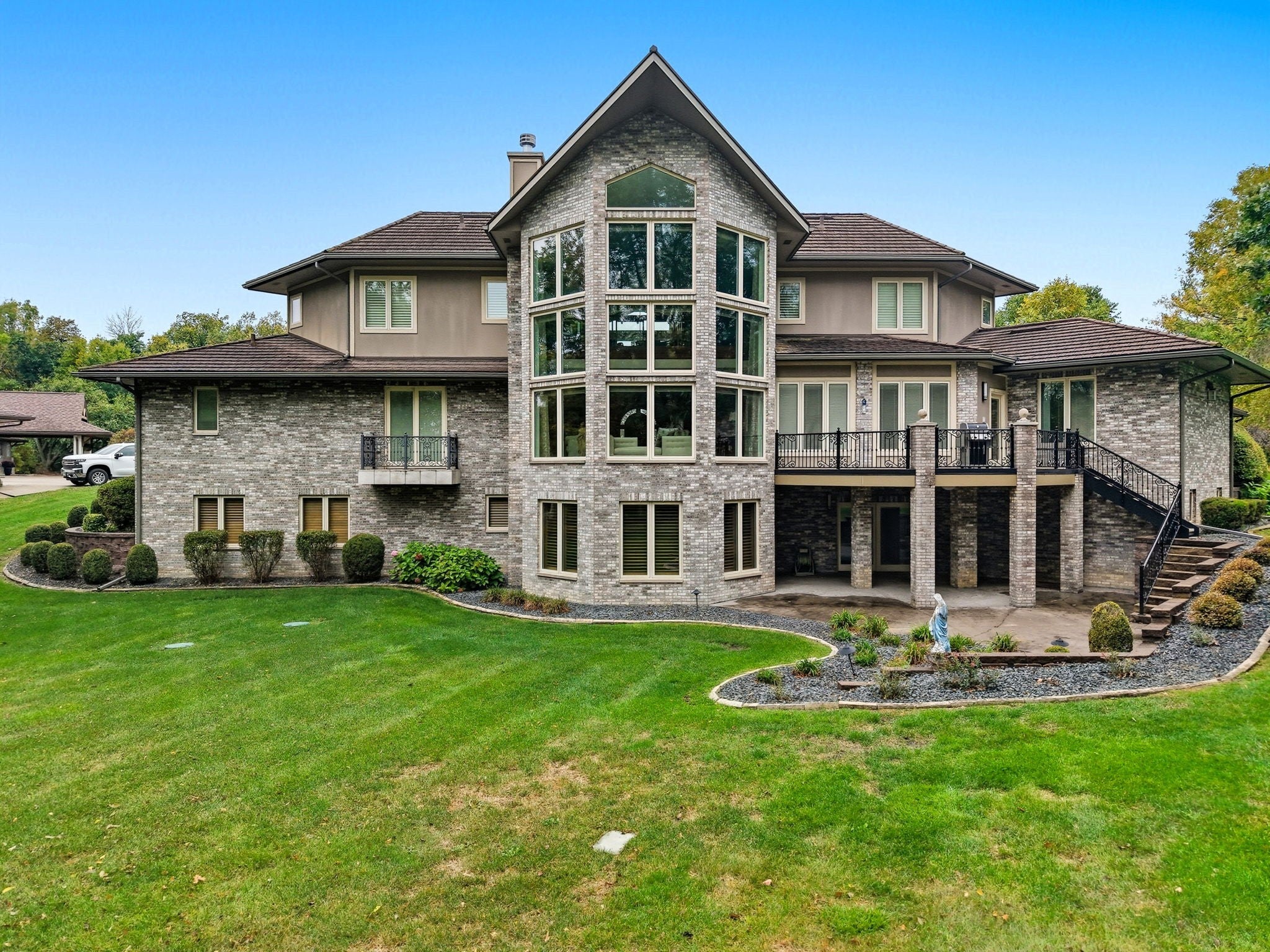 Ankeny, Iowa, 50023, United States, 5 Bedrooms Bedrooms, ,6 BathroomsBathrooms,Residential,Active,1967299