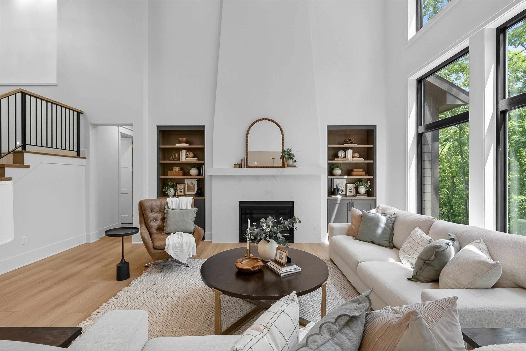 West Des Moines, Iowa, 50266, United States, 6 Bedrooms Bedrooms, ,5 BathroomsBathrooms,Residential,Active,1702108