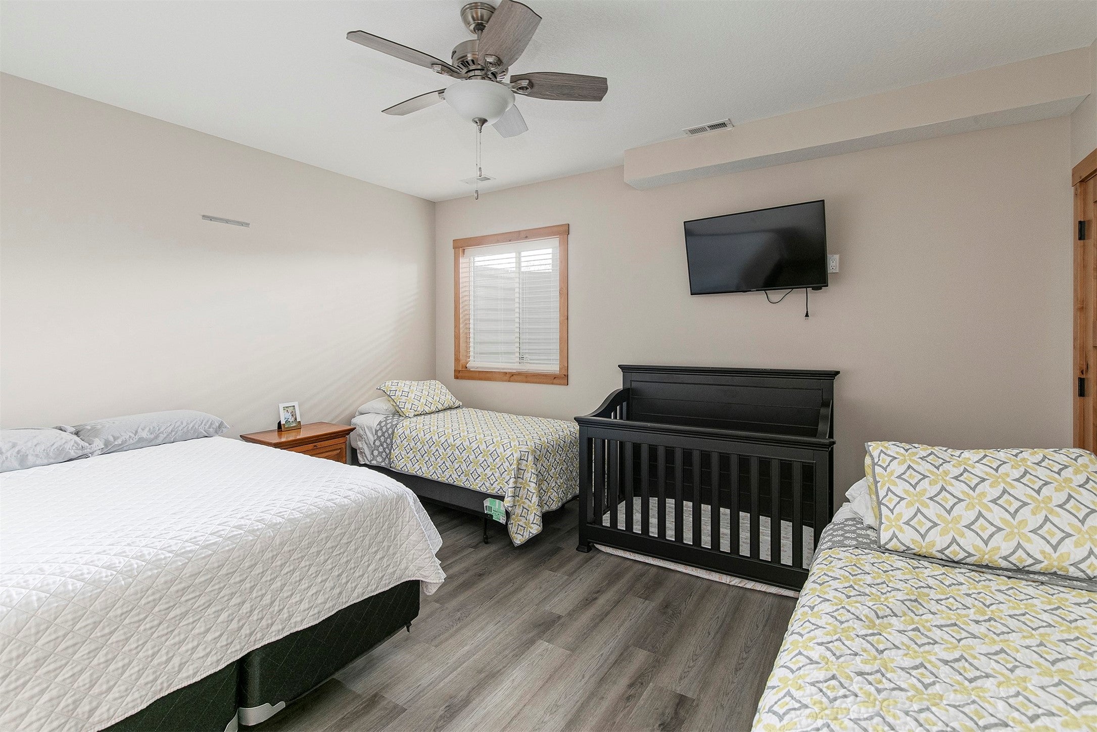 Ellston, Iowa, 50074, United States, 4 Bedrooms Bedrooms, ,3 BathroomsBathrooms,Residential,Active,1769780