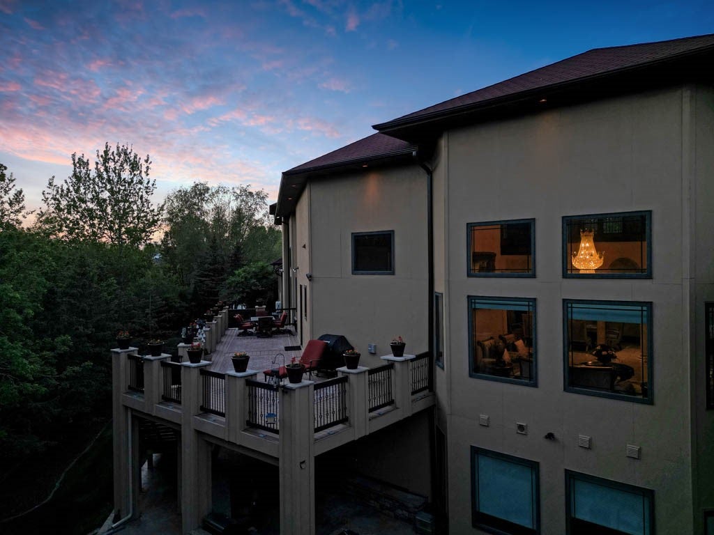 Ames, Iowa, 50014, United States, 6 Bedrooms Bedrooms, ,6 BathroomsBathrooms,Residential,Active,2014935