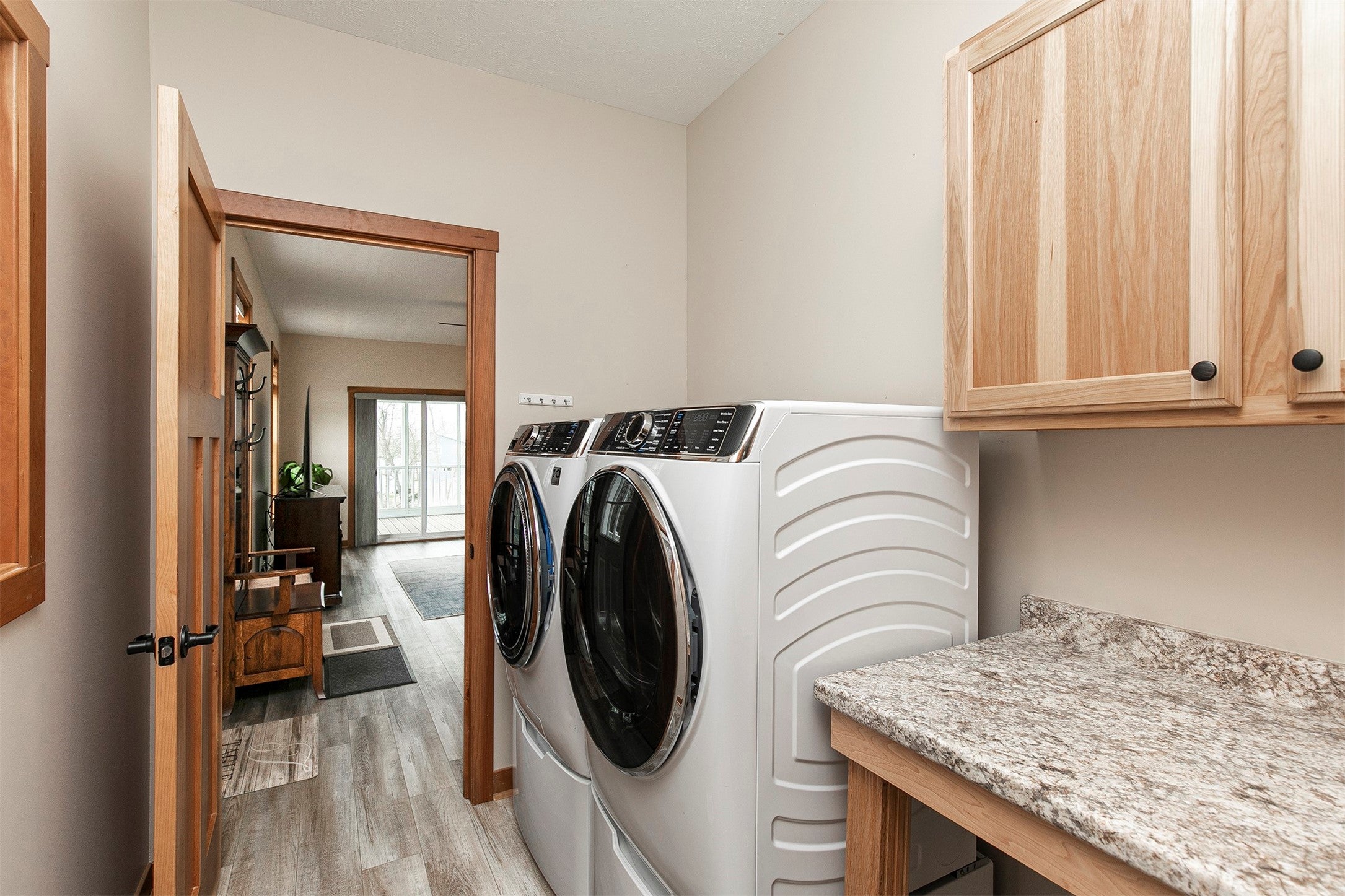 Ellston, Iowa, 50074, United States, 4 Bedrooms Bedrooms, ,3 BathroomsBathrooms,Residential,Active,1769780