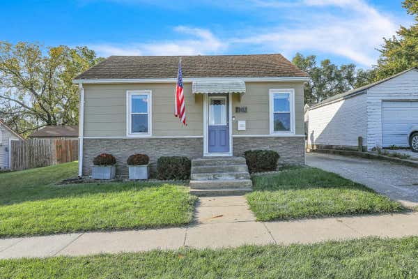 1302 W ROBINSON ST, KNOXVILLE, IA 50138 - Image 1