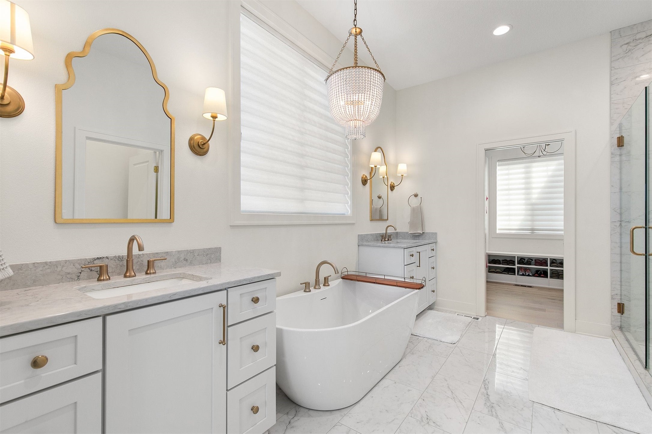 Clive, Iowa, 50325, United States, 6 Bedrooms Bedrooms, ,6 BathroomsBathrooms,Residential,Active,2007070