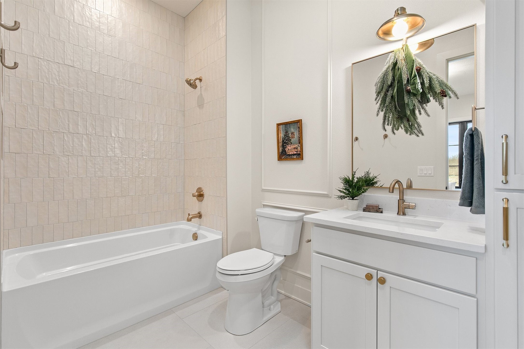 West Des Moines, Iowa, 50266, United States, 4 Bedrooms Bedrooms, ,5 BathroomsBathrooms,Residential,Active,1894164