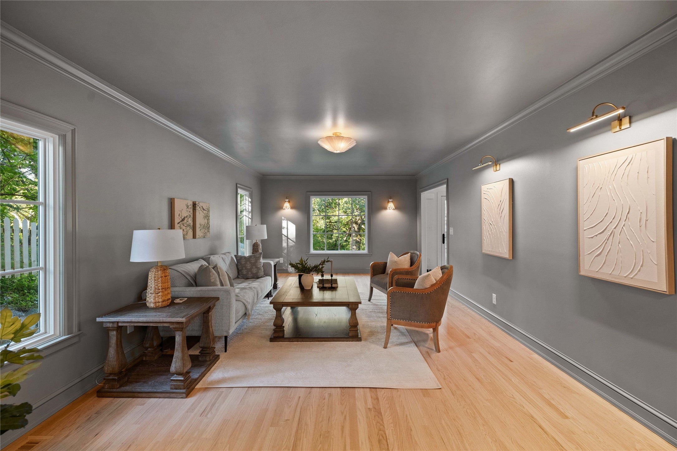 Des Moines, Iowa, 50312, United States, 5 Bedrooms Bedrooms, ,6 BathroomsBathrooms,Residential,Active,1963392