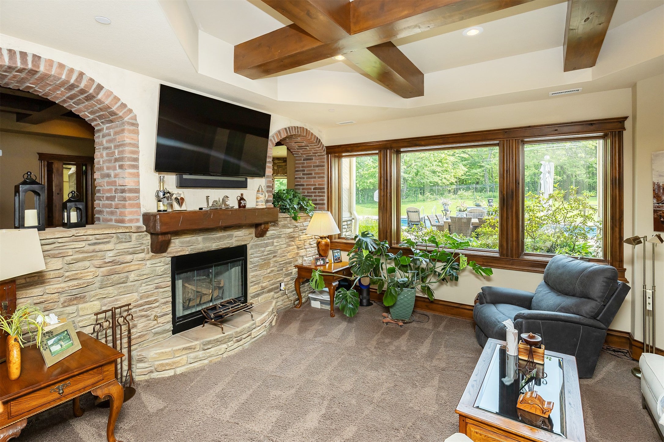 Grimes, Iowa, 50111, United States, 5 Bedrooms Bedrooms, ,7 BathroomsBathrooms,Residential,Active,1971781