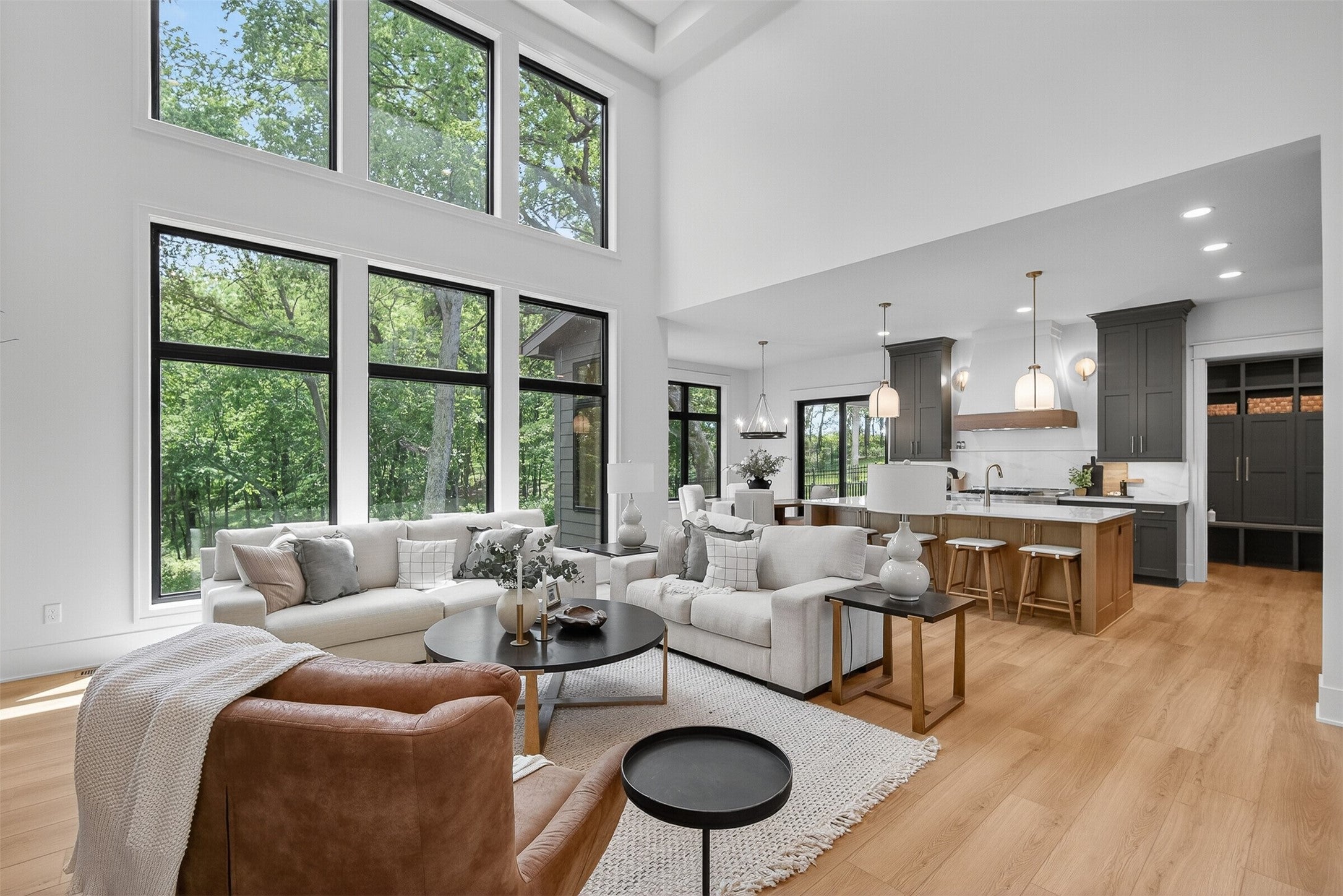 West Des Moines, Iowa, 50266, United States, 6 Bedrooms Bedrooms, ,5 BathroomsBathrooms,Residential,Active,1702108