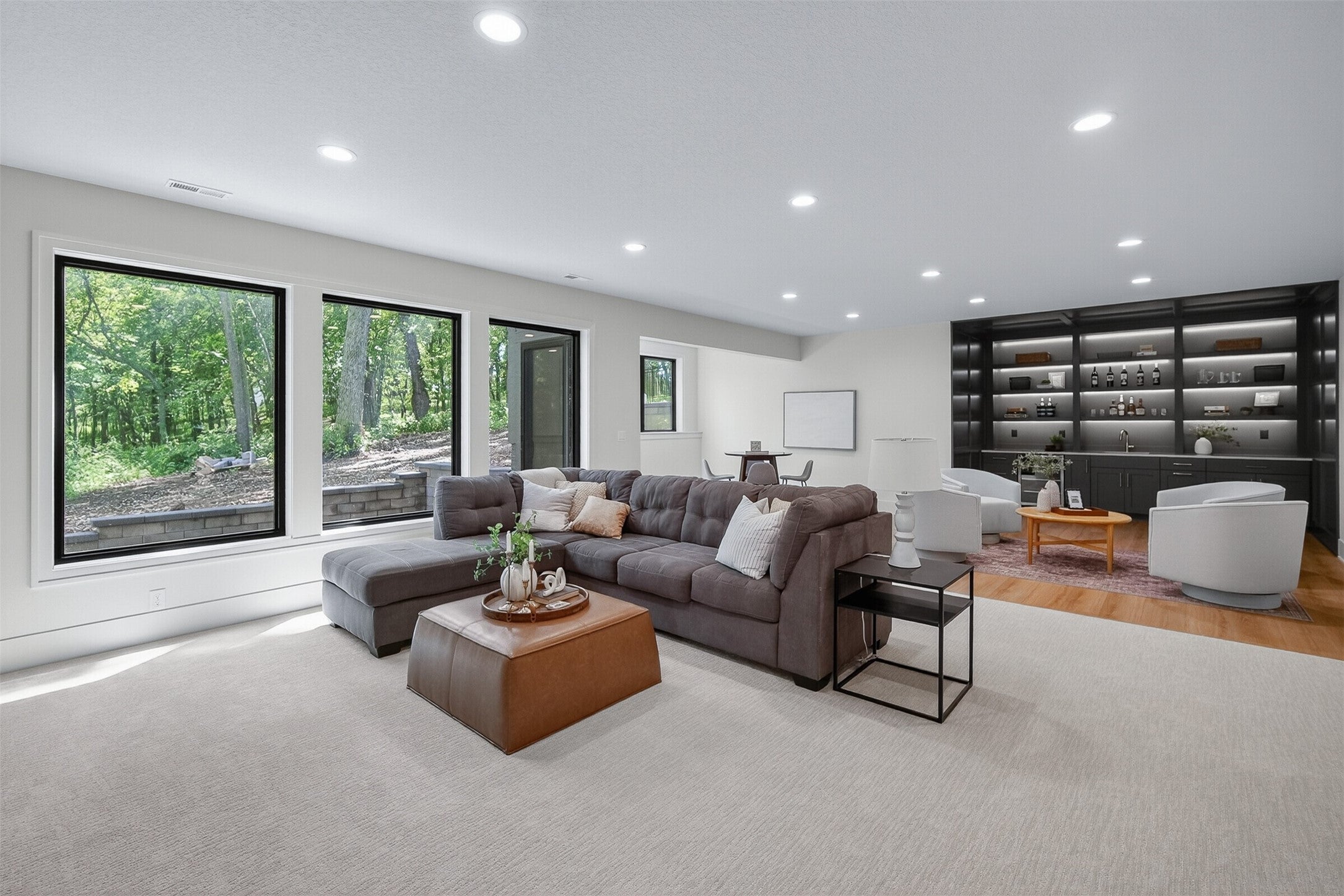 West Des Moines, Iowa, 50266, United States, 6 Bedrooms Bedrooms, ,5 BathroomsBathrooms,Residential,Active,2011872