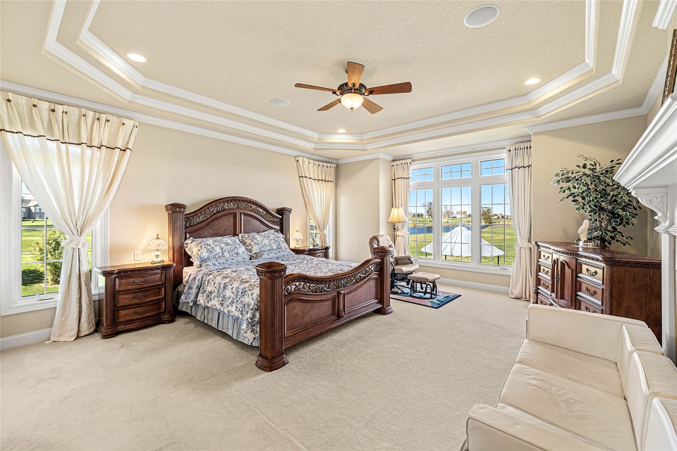 Ankeny, Iowa, 50021, United States, 5 Bedrooms Bedrooms, ,5 BathroomsBathrooms,Residential,Active,1987216