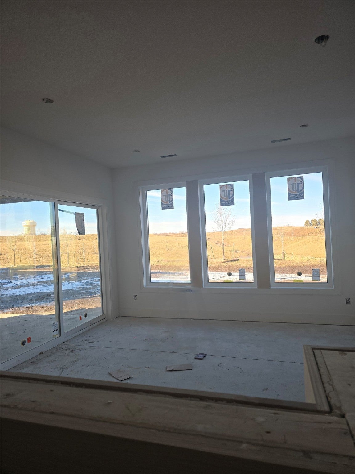 Urbandale, Iowa, 50323, United States, 5 Bedrooms Bedrooms, ,5 BathroomsBathrooms,Residential,Active,2007096