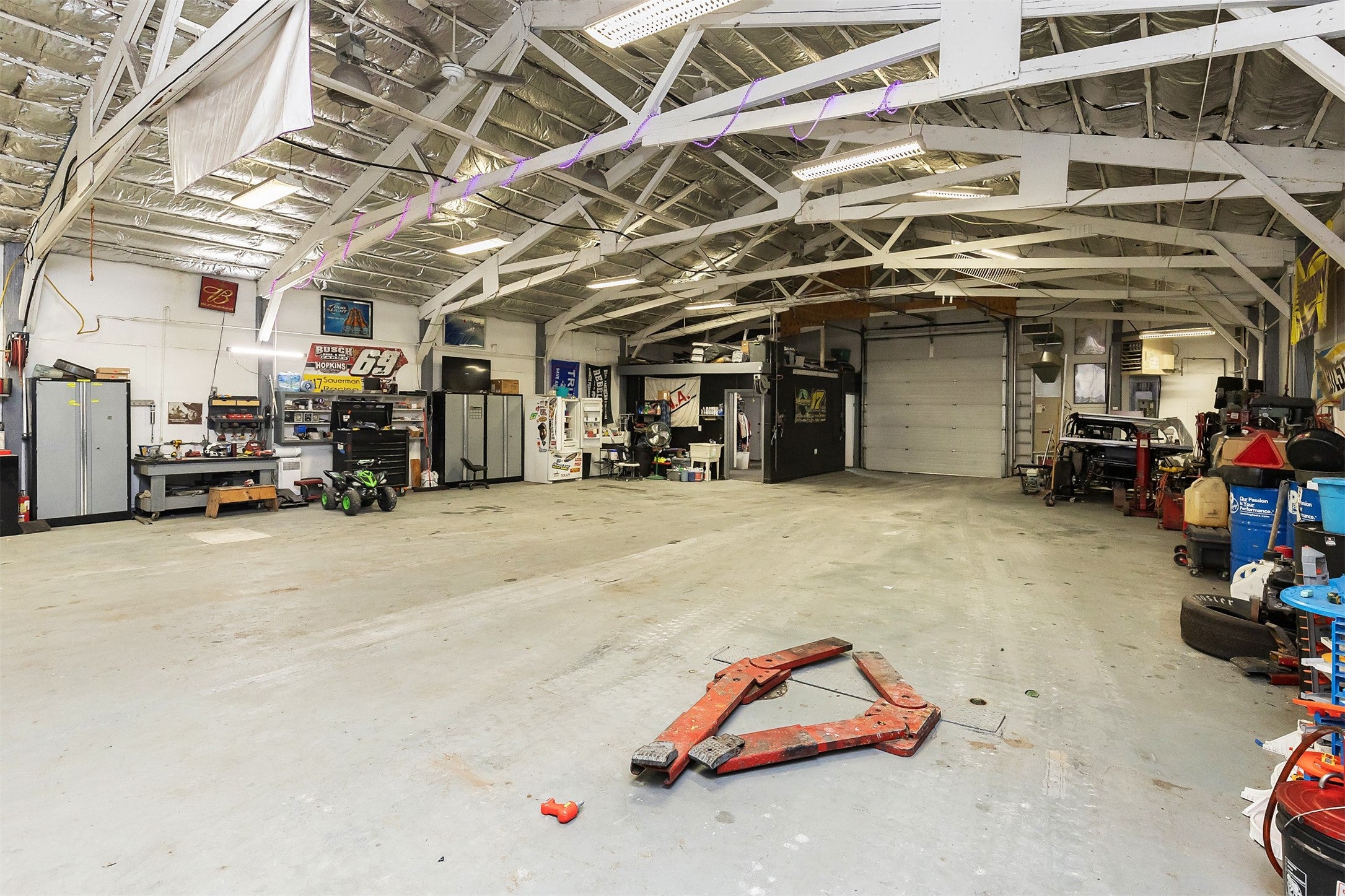 Johnston, Iowa, 50131, United States, 4 Bedrooms Bedrooms, ,3 BathroomsBathrooms,Residential,Active,1993960