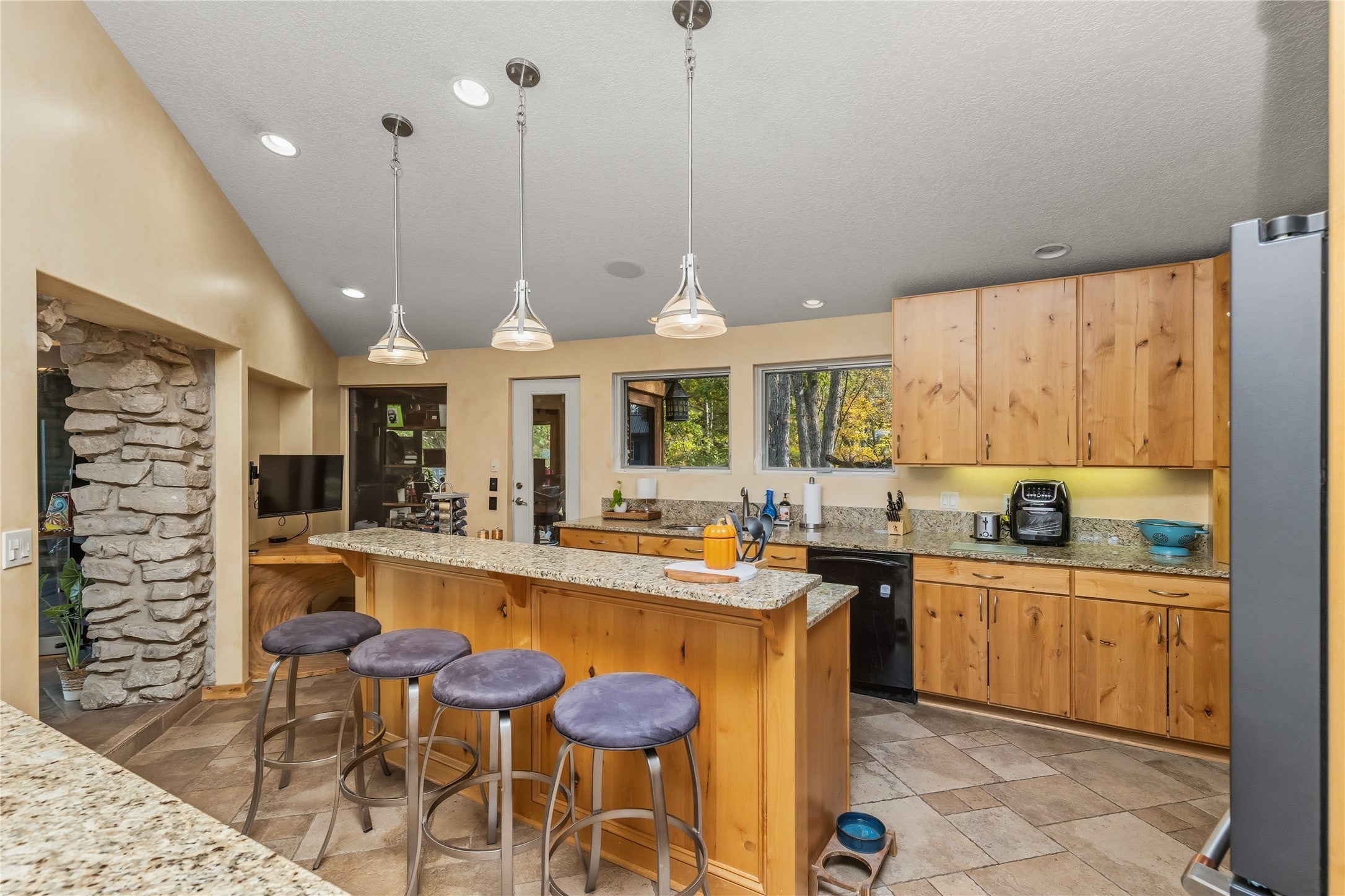 Adel, Iowa, 50003, United States, 3 Bedrooms Bedrooms, ,3 BathroomsBathrooms,Residential,Active,1971020