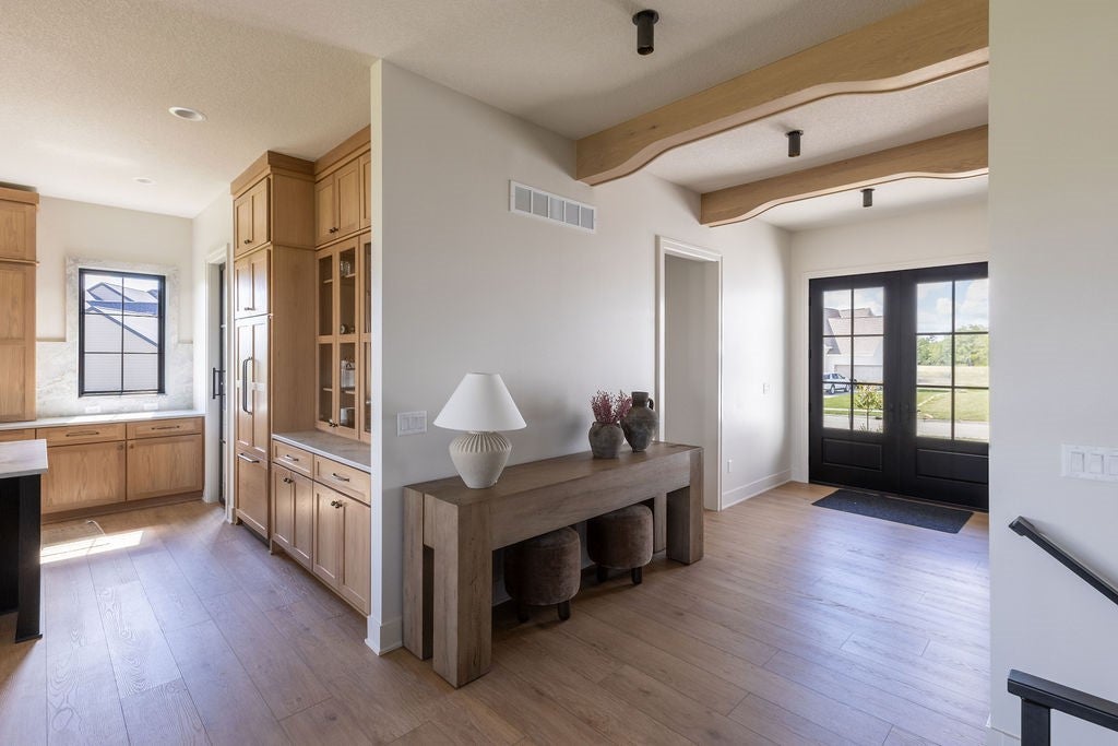 Clive, Iowa, 50325, United States, ,4 BathroomsBathrooms,Residential,Active,1769870