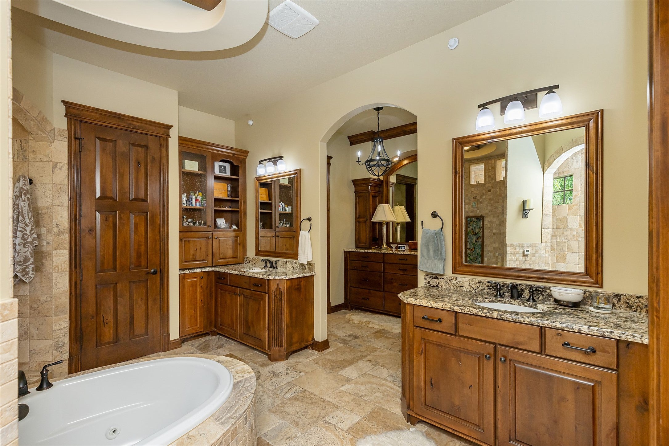 Grimes, Iowa, 50111, United States, 5 Bedrooms Bedrooms, ,7 BathroomsBathrooms,Residential,Active,1971781