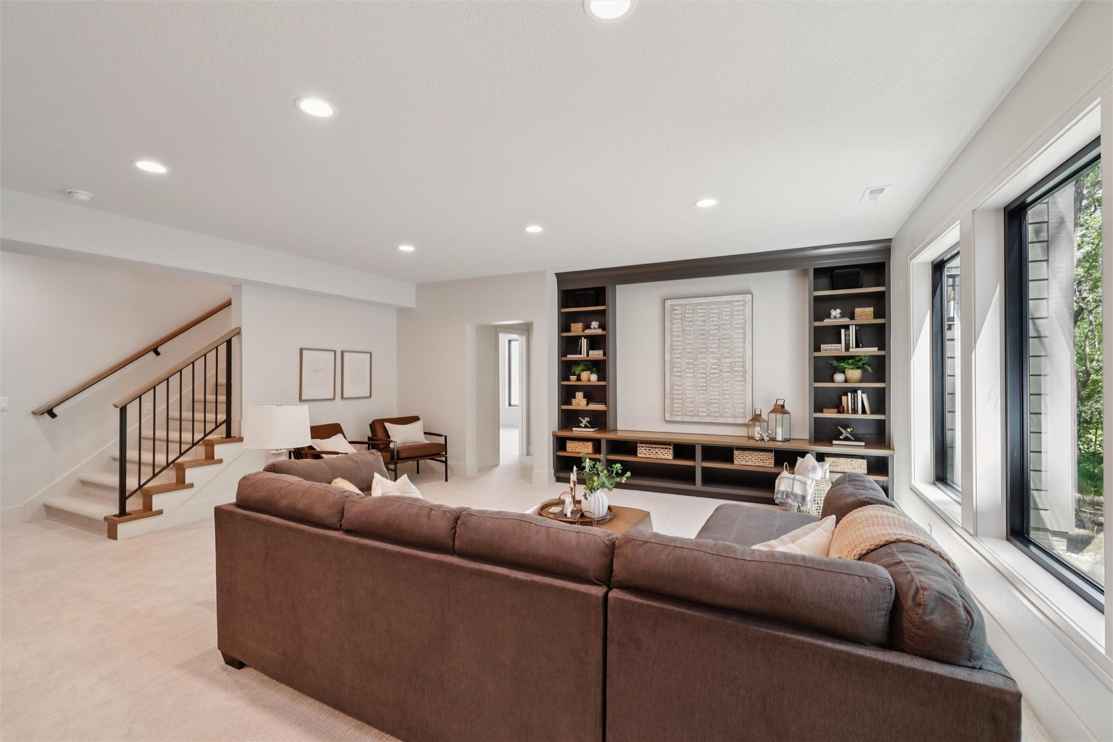 West Des Moines, Iowa, 50266, United States, 6 Bedrooms Bedrooms, ,5 BathroomsBathrooms,Residential,Active,2011872