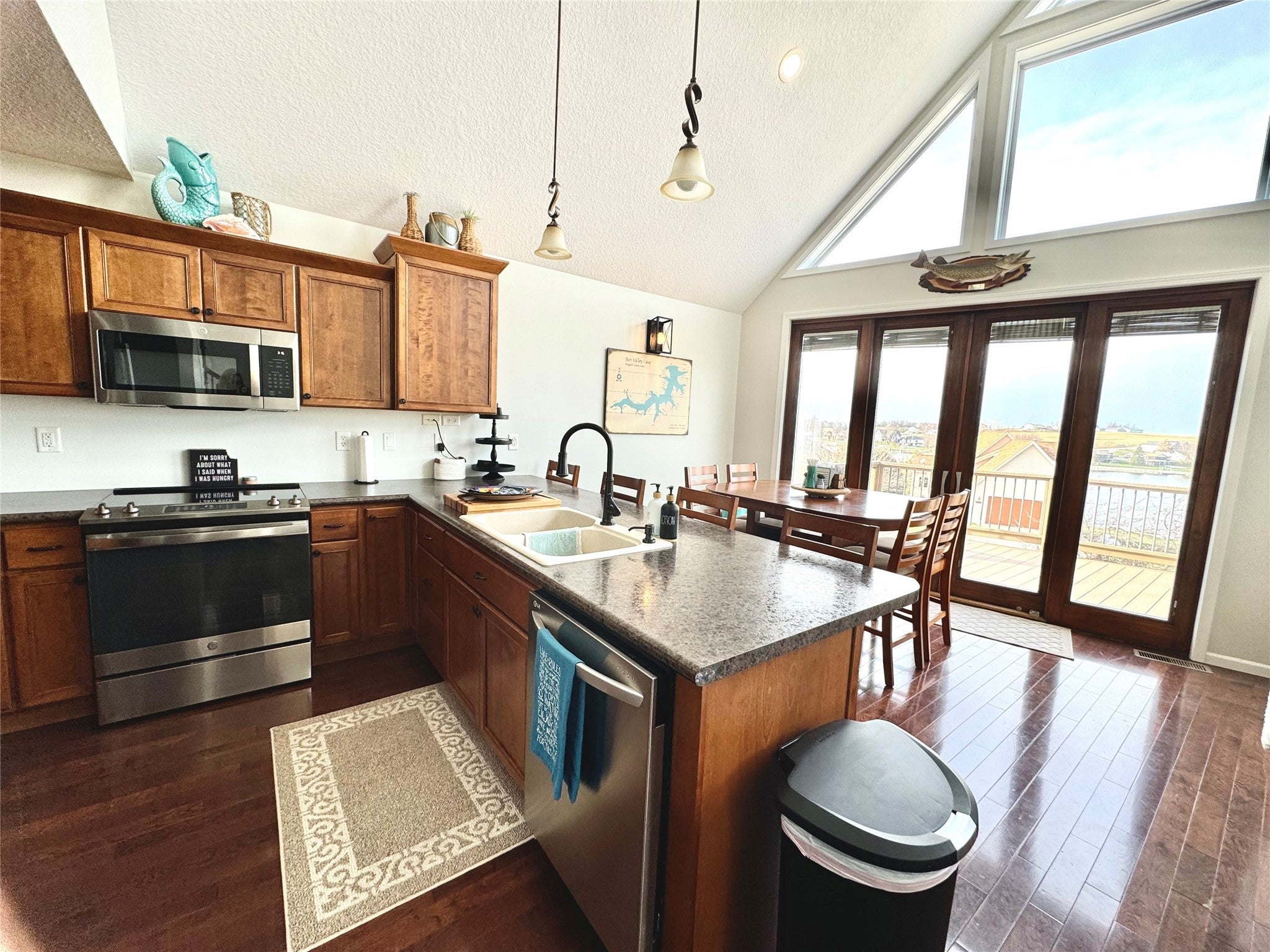 Ellston, Iowa, 50074, United States, 4 Bedrooms Bedrooms, ,3 BathroomsBathrooms,Residential,Active,1742088
