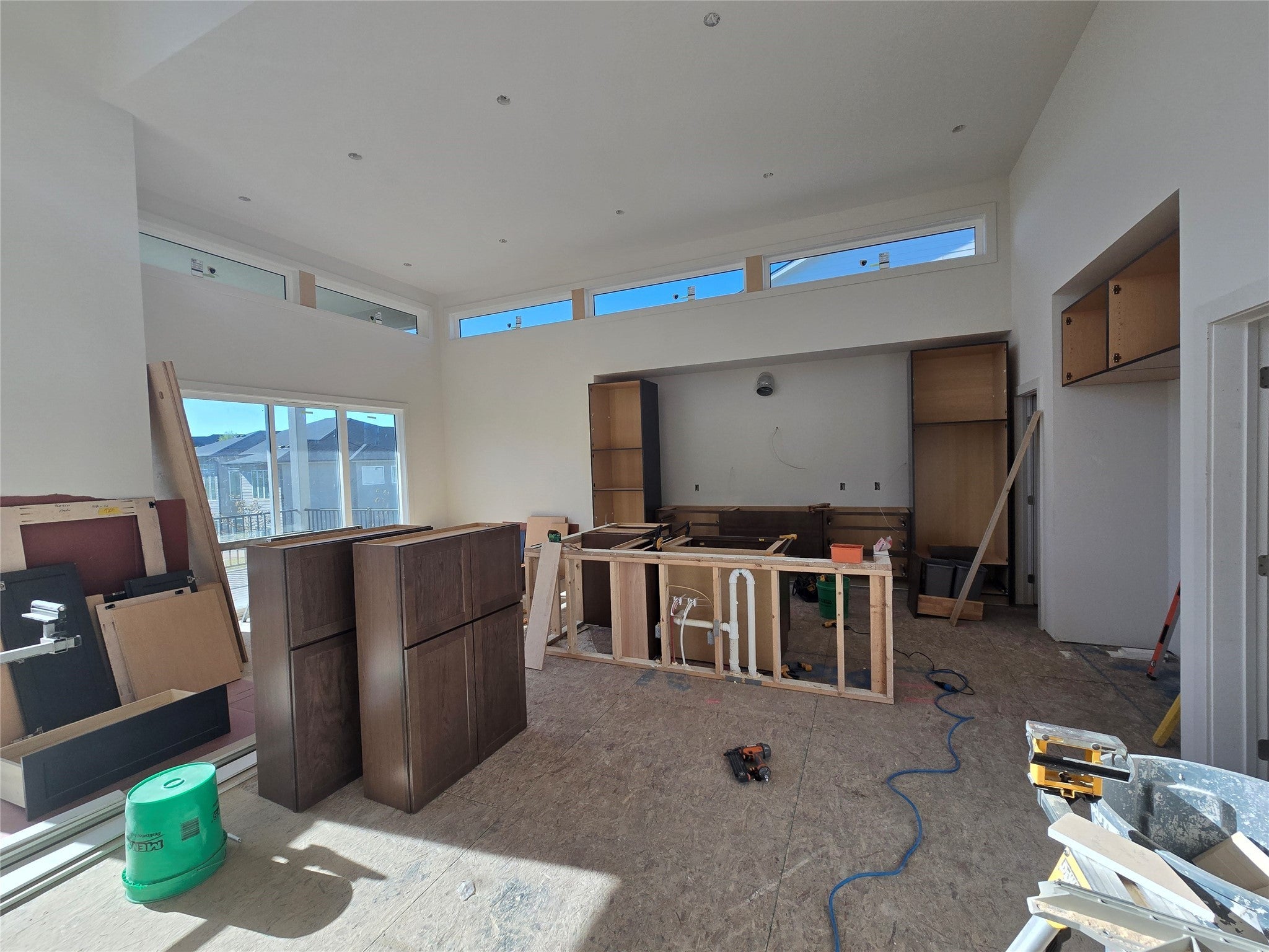 Urbandale, Iowa, 50323, United States, 6 Bedrooms Bedrooms, ,6 BathroomsBathrooms,Residential,Active,1869122