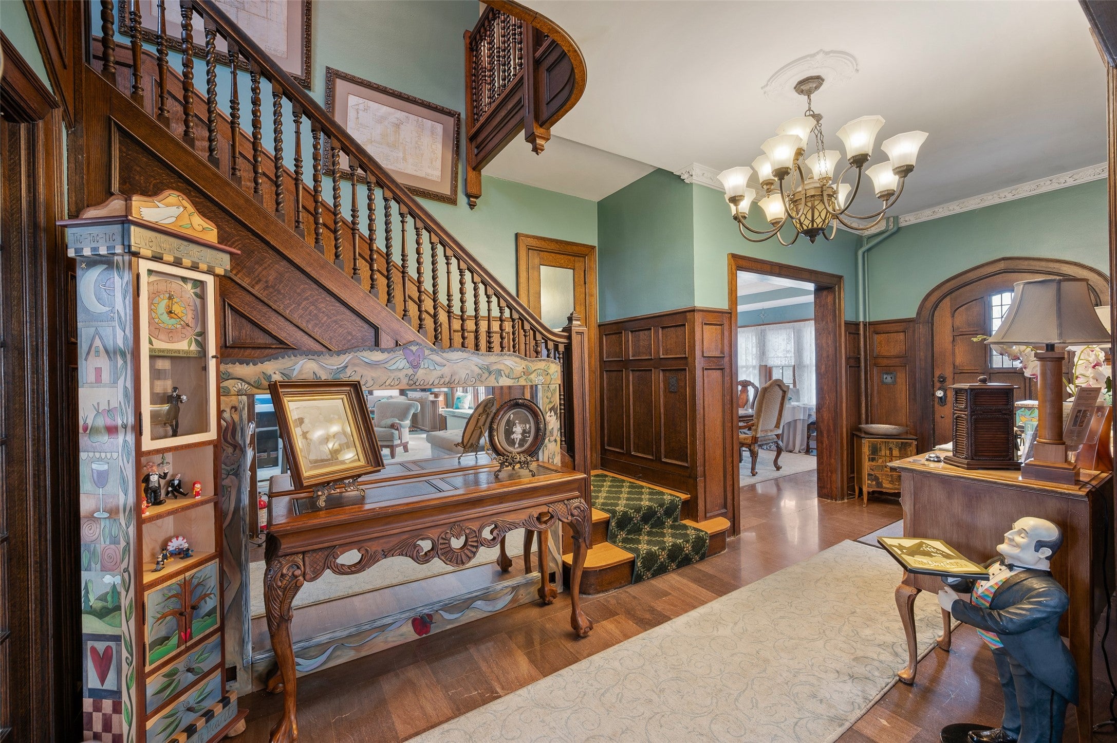 Des Moines, Iowa, 50312, United States, 7 Bedrooms Bedrooms, ,9 BathroomsBathrooms,Residential,Active,2014607