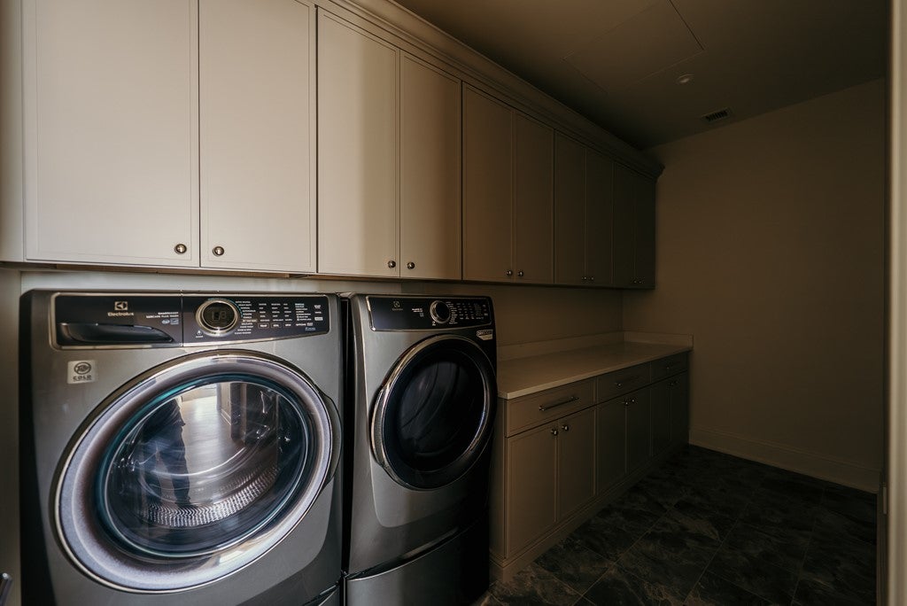 West Des Moines, Iowa, 50266, United States, 2 Bedrooms Bedrooms, ,3 BathroomsBathrooms,Residential,Active,2007148