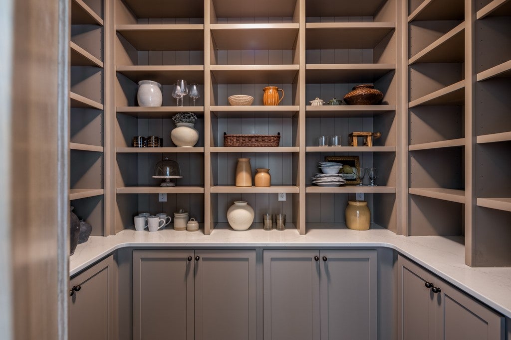 Ankeny, Iowa, 50021, United States, 4 Bedrooms Bedrooms, ,5 BathroomsBathrooms,Residential,Active,1951828