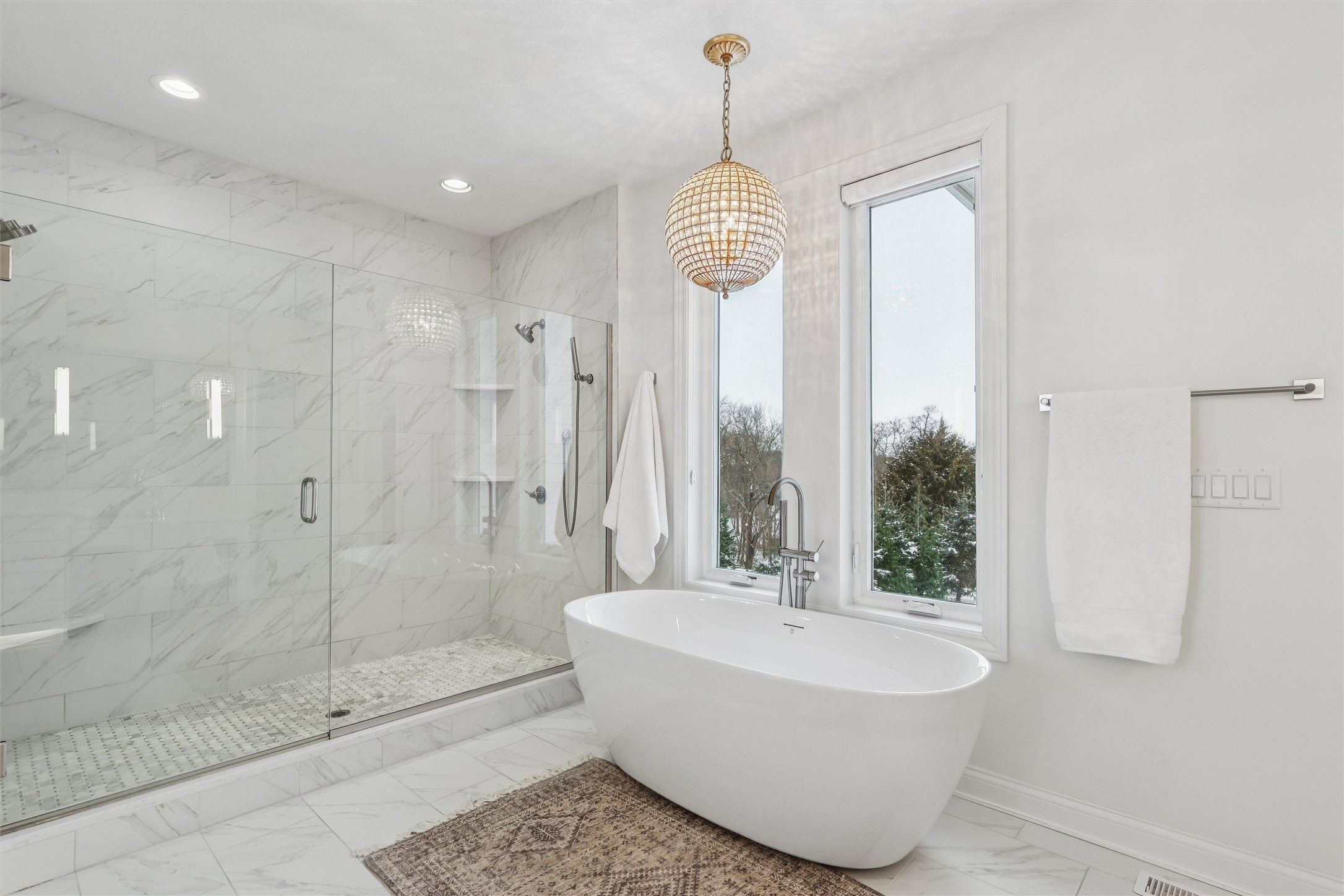 Clive, Iowa, 50325, United States, 4 Bedrooms Bedrooms, ,6 BathroomsBathrooms,Residential,Active,2006851