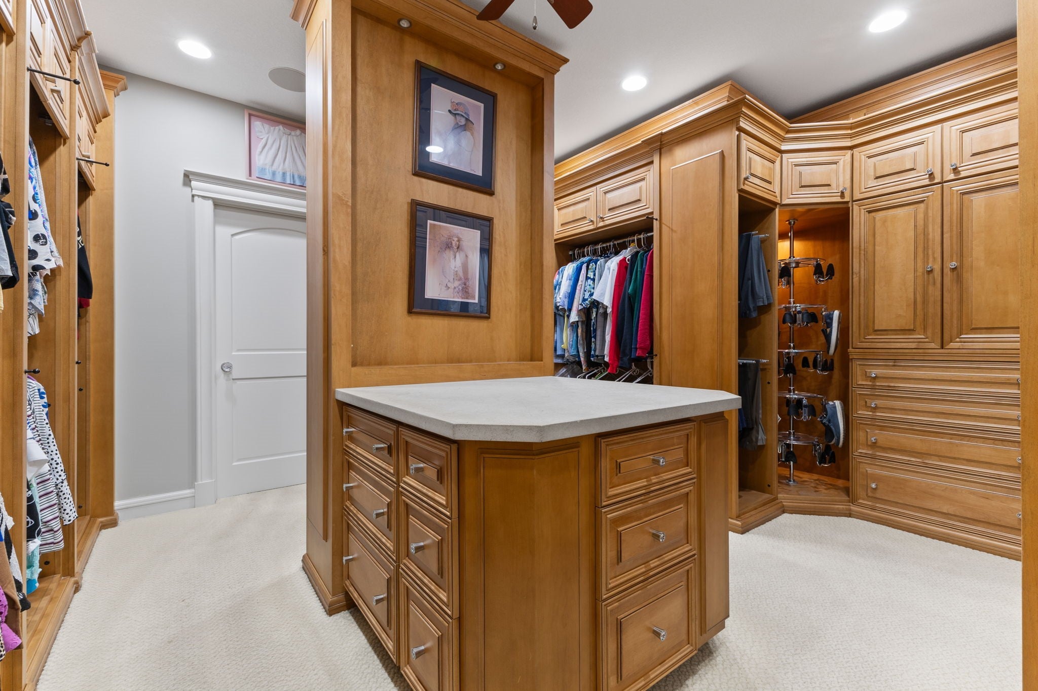 Ankeny, Iowa, 50023, United States, 5 Bedrooms Bedrooms, ,6 BathroomsBathrooms,Residential,Active,1967299