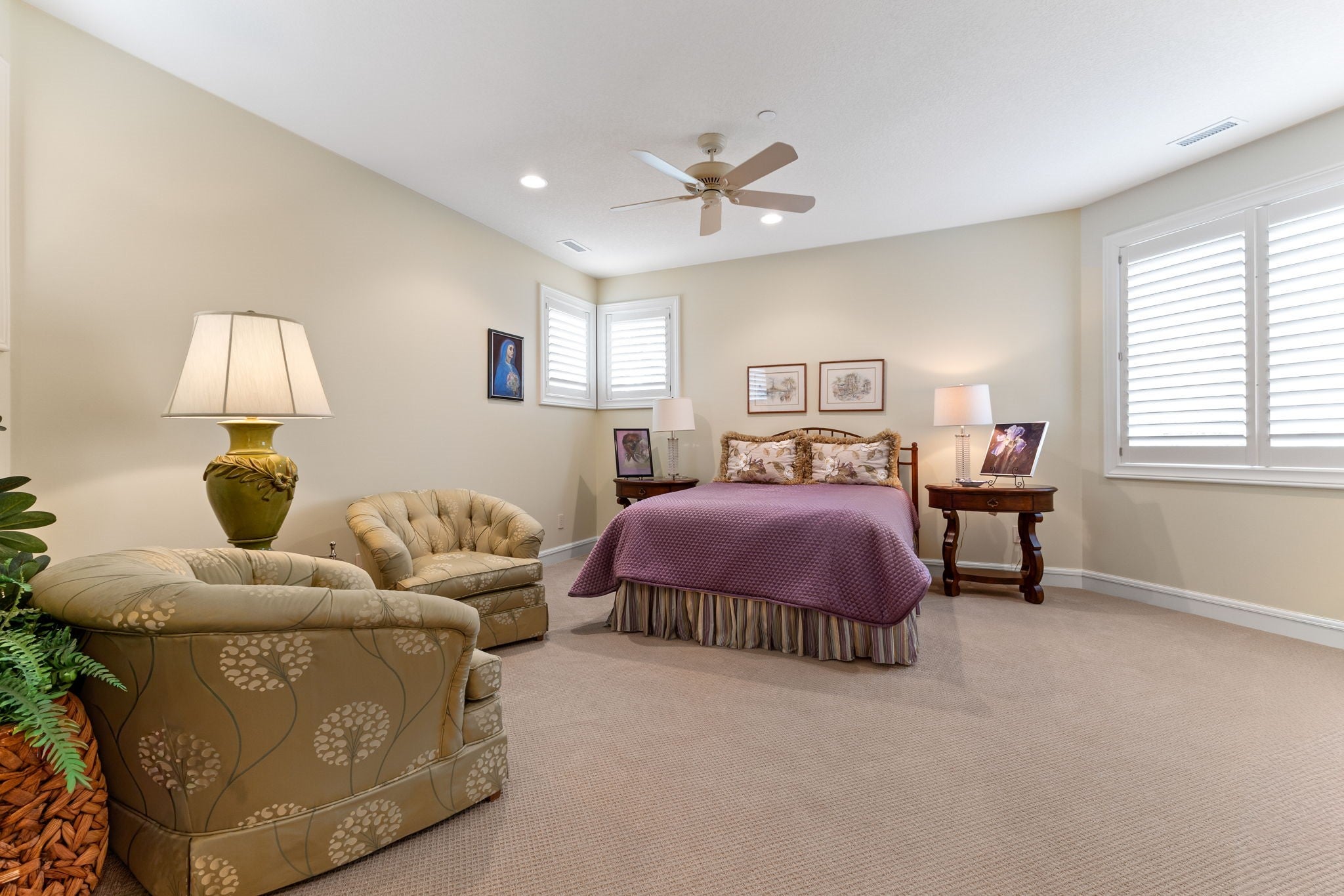 Ankeny, Iowa, 50023, United States, 5 Bedrooms Bedrooms, ,6 BathroomsBathrooms,Residential,Active,1967299