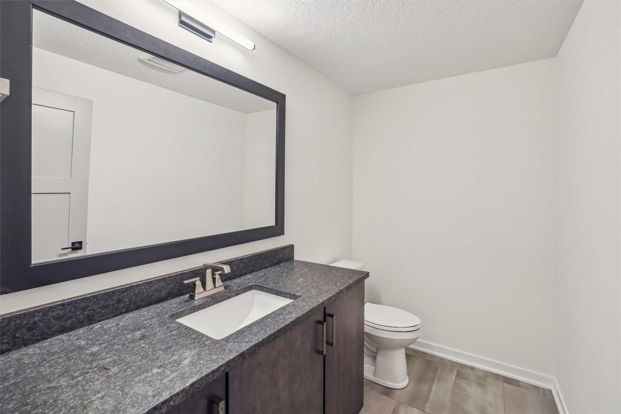 West Des Moines, Iowa, 50265, United States, 5 Bedrooms Bedrooms, ,5 BathroomsBathrooms,Residential,Active,1824575