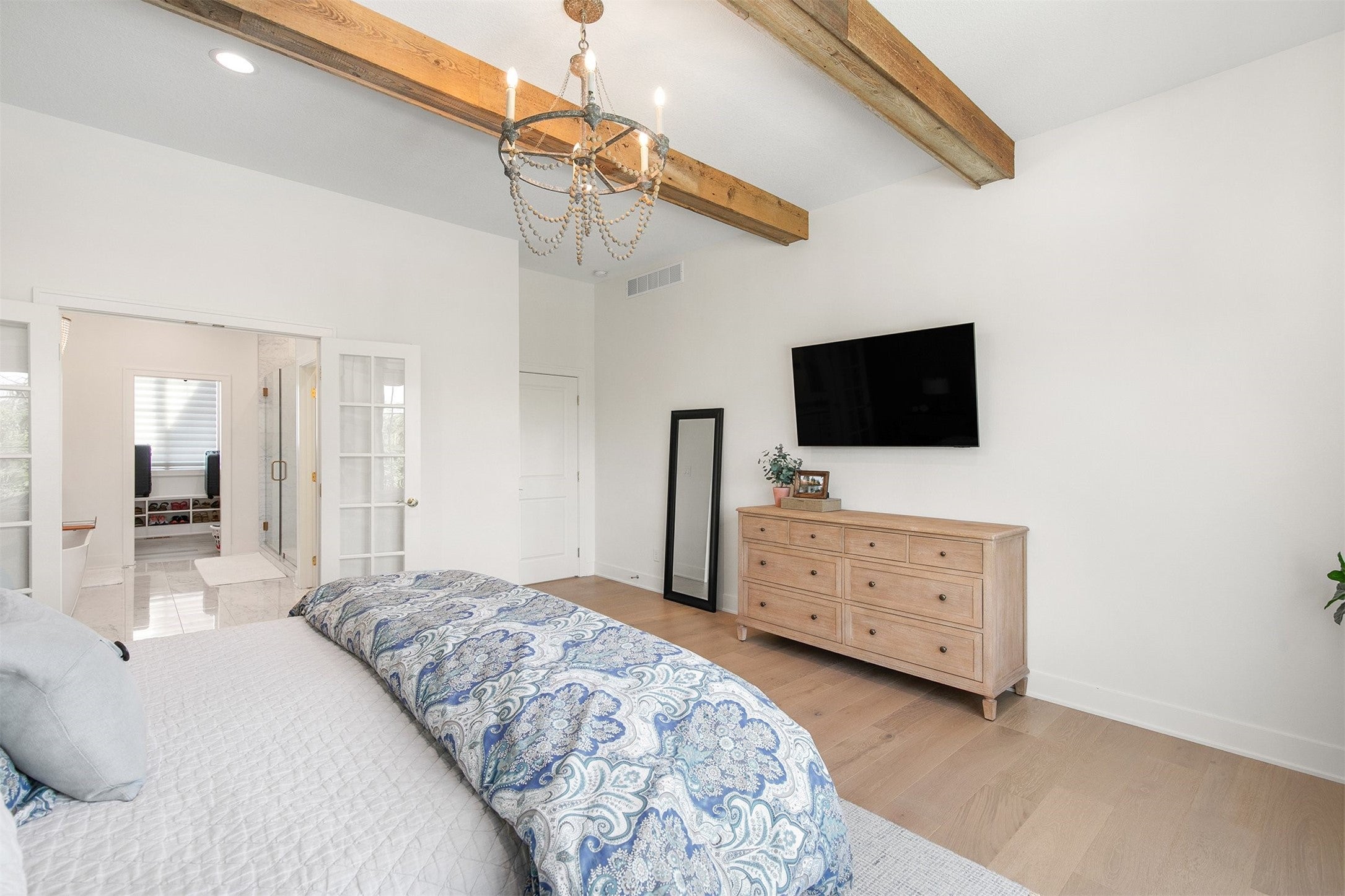 Clive, Iowa, 50325, United States, 6 Bedrooms Bedrooms, ,6 BathroomsBathrooms,Residential,Active,2007070